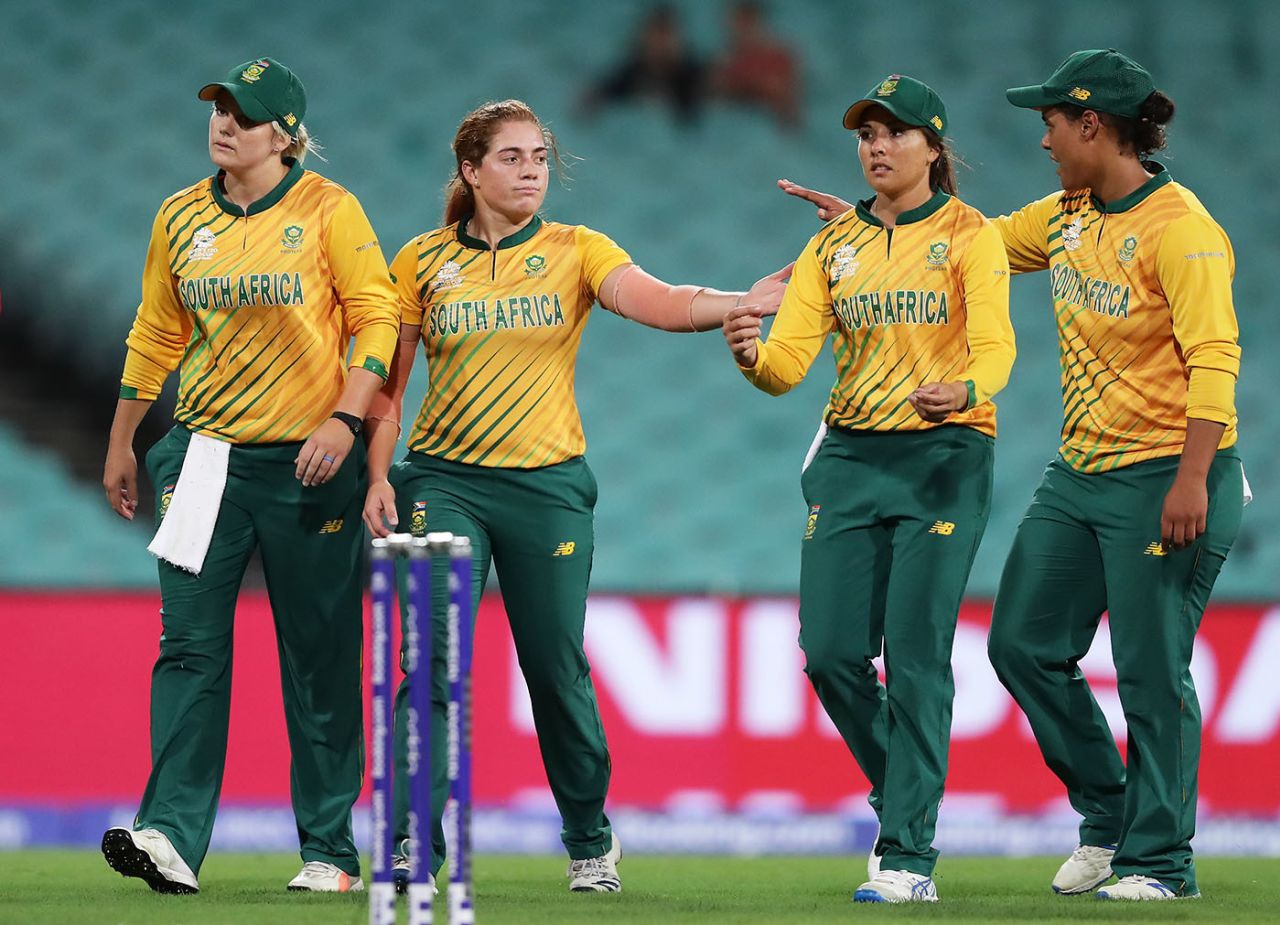 Nadine de Klerk finished with 3 for 19, Australia v South Australia, Women's T20 World Cup, semi-final, March 5, 2020