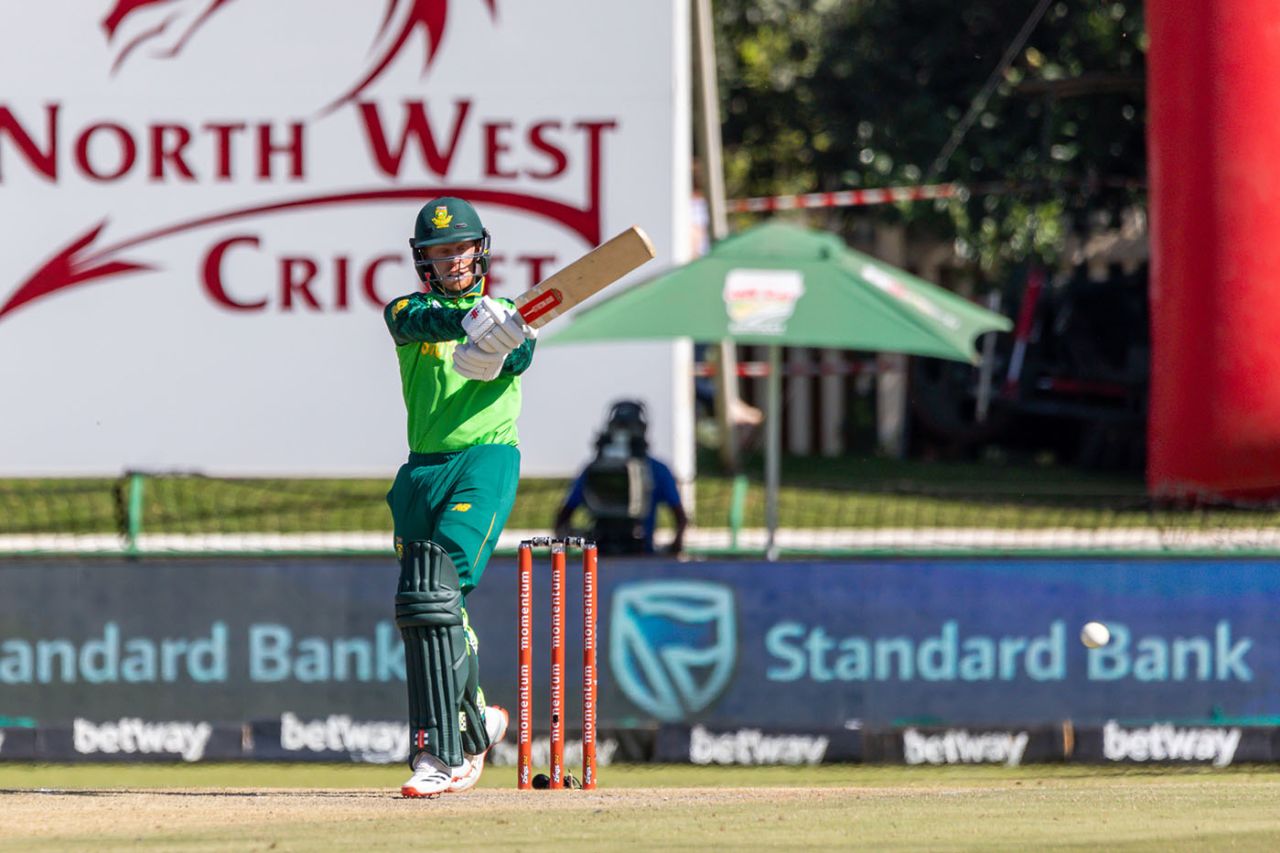 Kyle Verryenne pulls on the way to a maiden fifty, Australia v South Africa, 3rd ODI, Potchefstroom, March 7, 2020