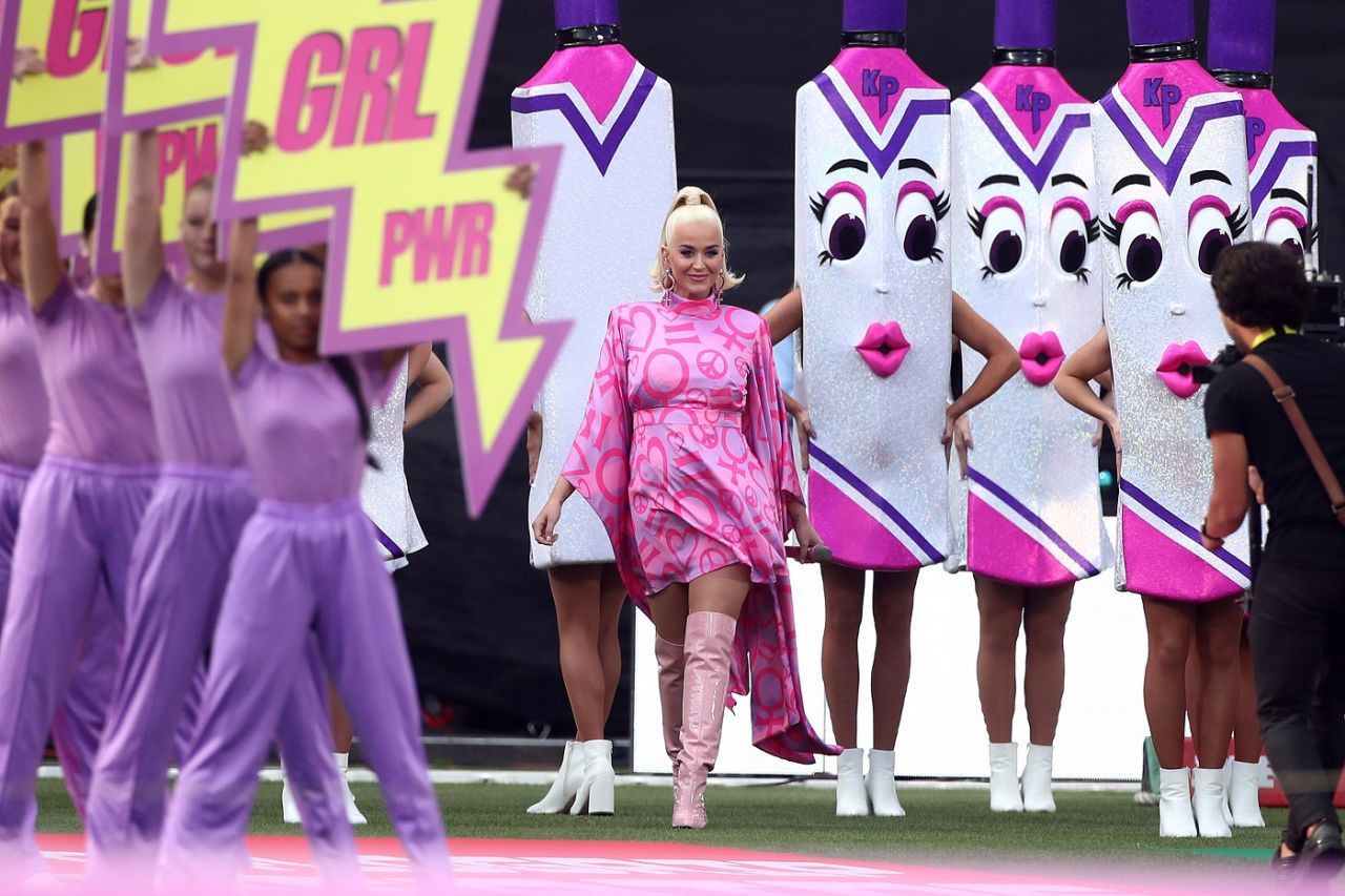 Katy Perry walks out for her performance in the opening ceremony, Australia v India, Women's T20 World Cup, final, Melbourne, March 8, 2020 