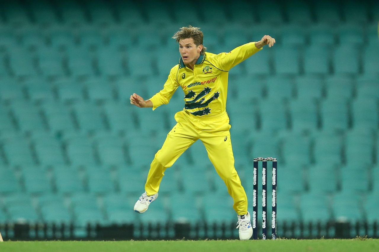 Adam Zampa bowls, Australia v New Zealand, 1st ODI, Sydney, March 13, 2020