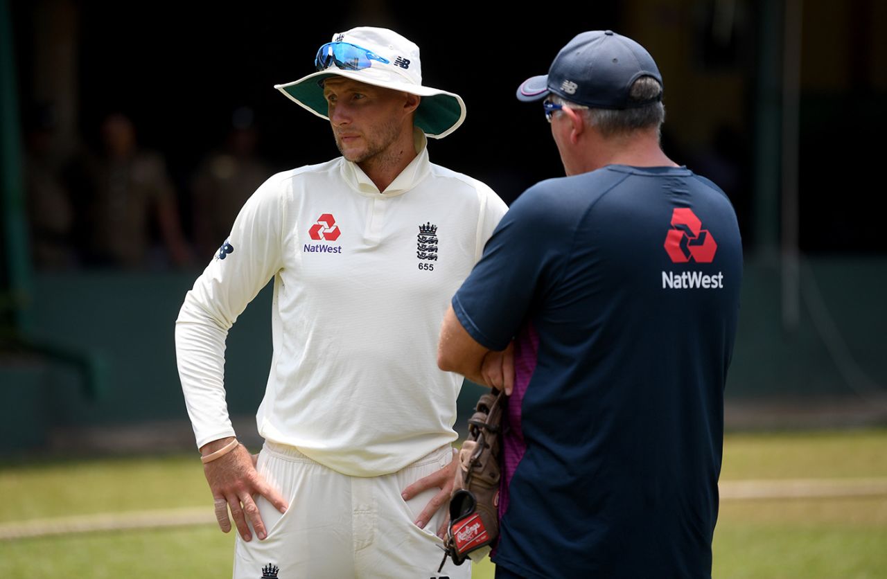 Joe Root chats to Chris Silverwood, SLC Board President's XI v England, Day 2, Colombo, March 13, 2020