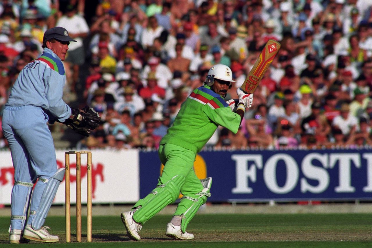 Javed Miandad guides the ball behind point, England v Pakistan, World Cup final, Melbourne, March 25, 1992