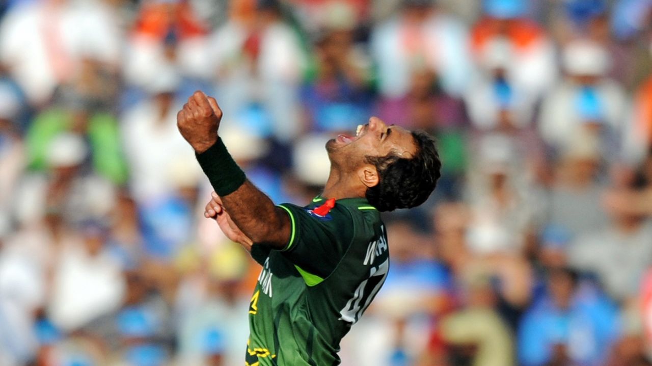 Wahab Riaz roars his approval after striking, India v Pakistan, World Cup 2011, 2nd semi-final, Mohali, March 30, 2011