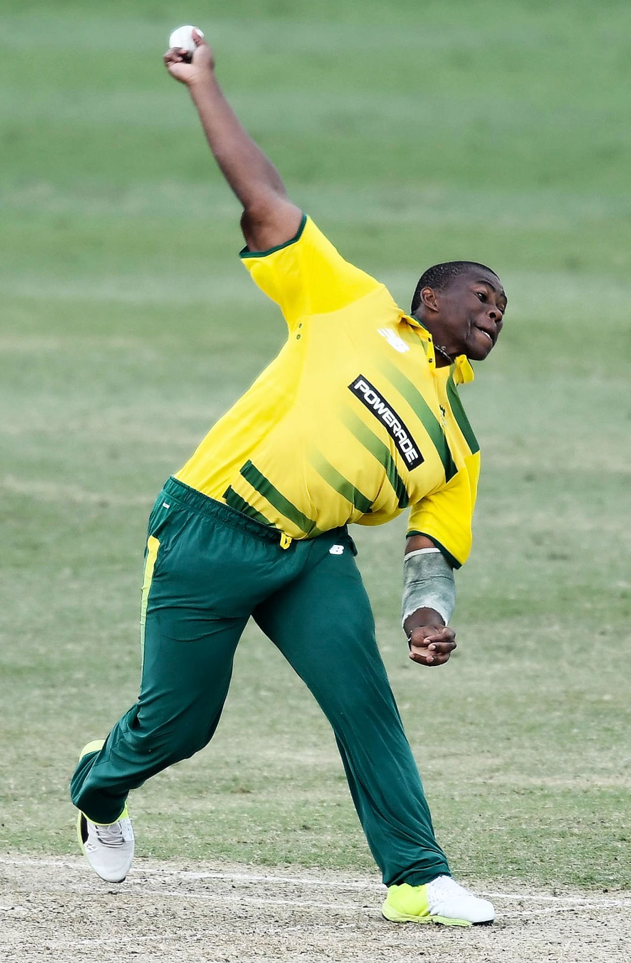 Sisanda Magala bowls, National Performance Squad v South Africa A, 1st match, Townsville, August 13, 2016