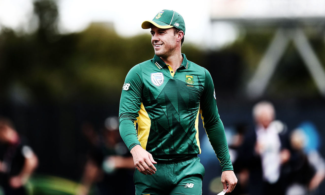 AB de Villiers smiles, New Zealand v South Africa, 1st ODI, Hamilton, February 19, 2017