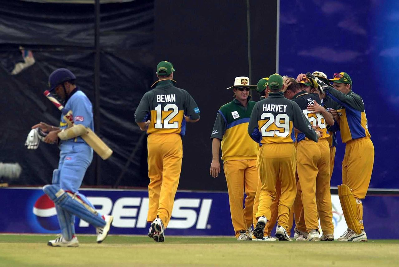 Australia celebrate as Sachin Tendulkar walks back, India v Australia, ICC Knockout, Nairobi, October 7, 2000