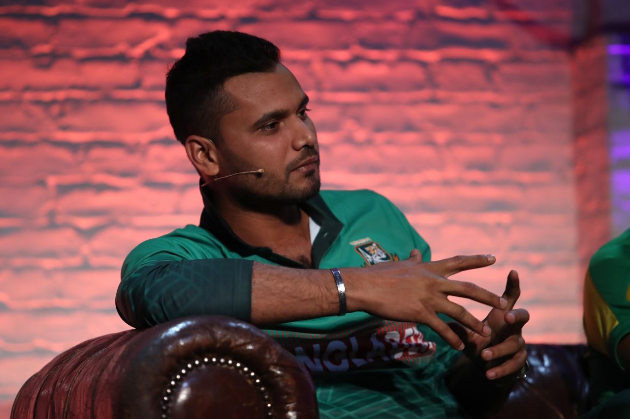 Mashrafe Mortaza speaks at a conference prior to the 2019 World Cup, London, May 23, 2019