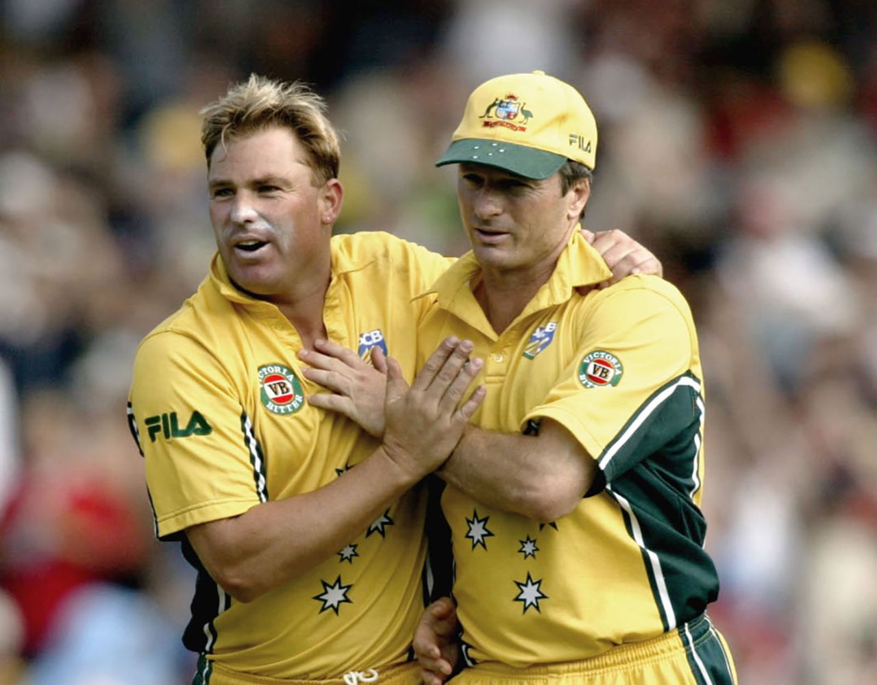 Shane Warne and Steve Waugh celebrate a wicket, Australia v New Zealand, MCG, January 29, 2002