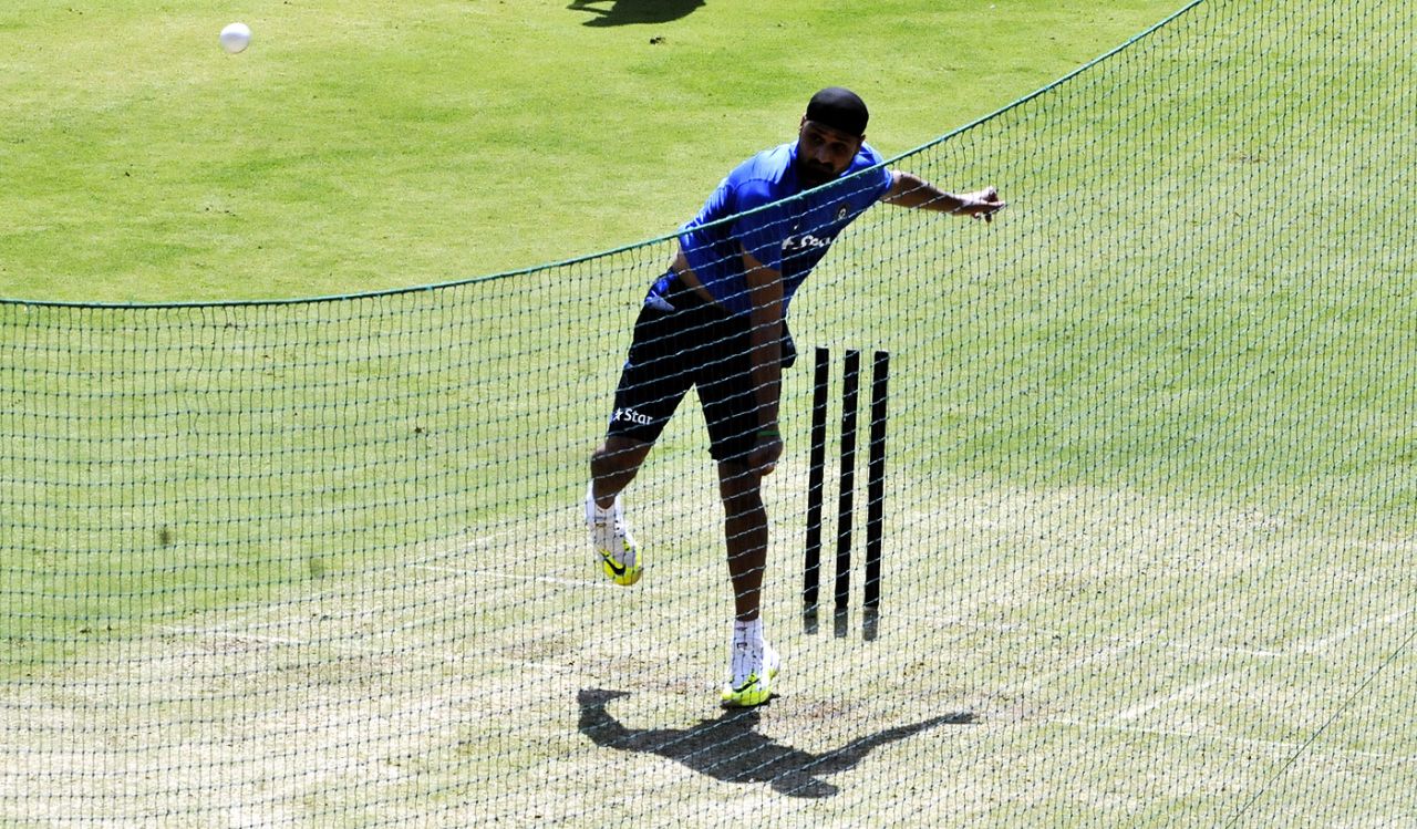 Harbhajan Singh bowls in the nets, Indore, October 13, 2015