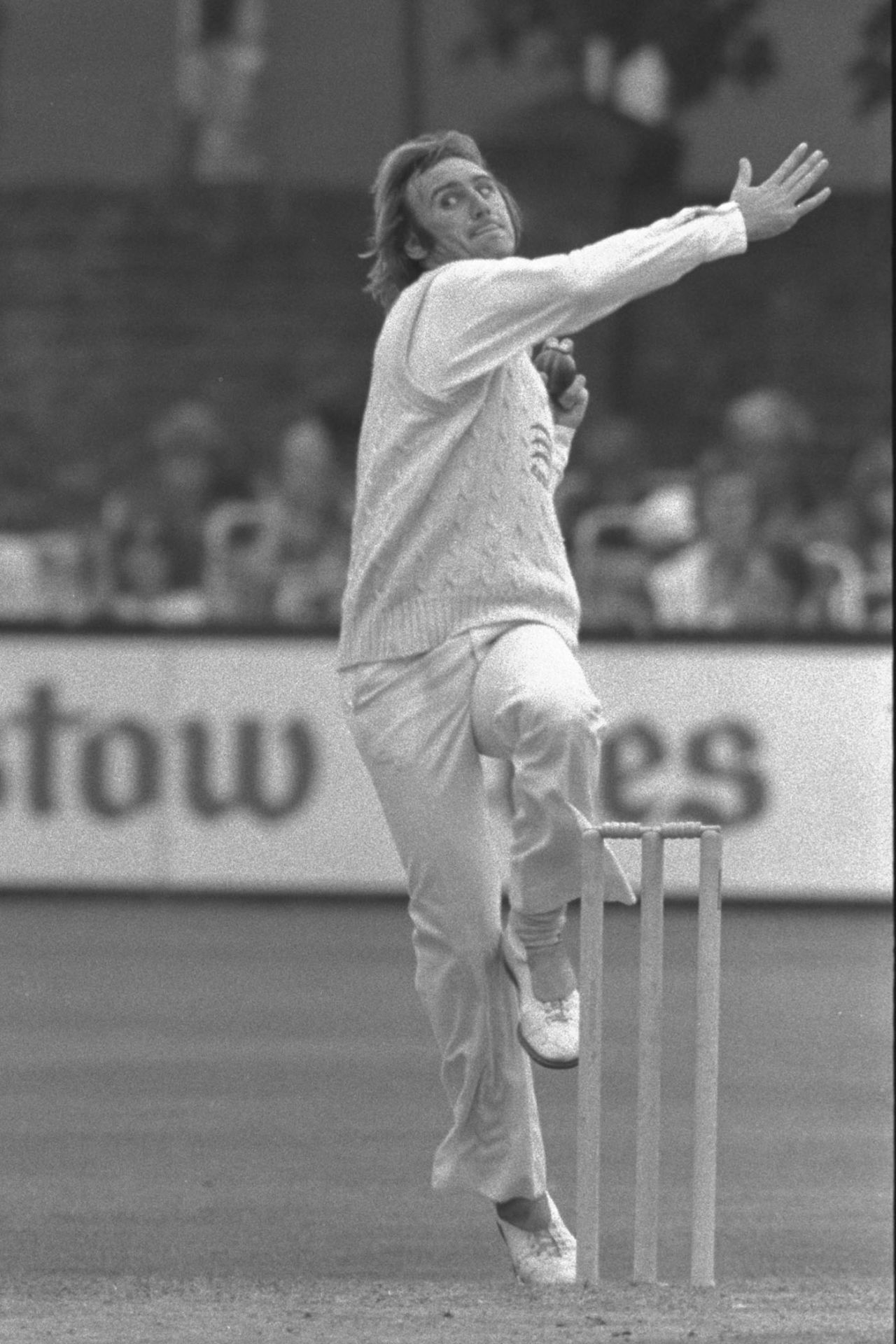 John Lever gets into his delivery stride, Colchester, August 1, 1979