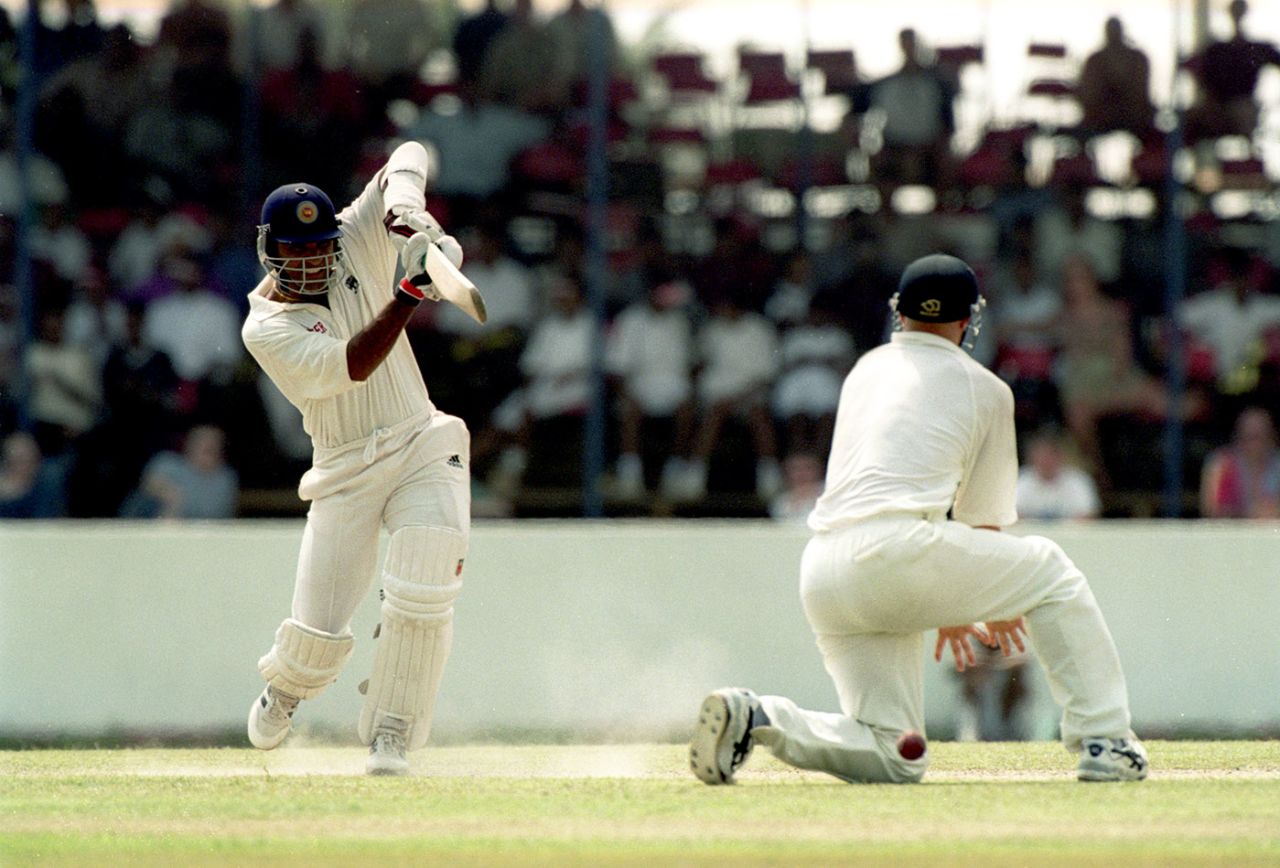 Marvan Atapattu drives, Sri Lanka v England, 1st Test, Galle, 1st day, February 22, 2001