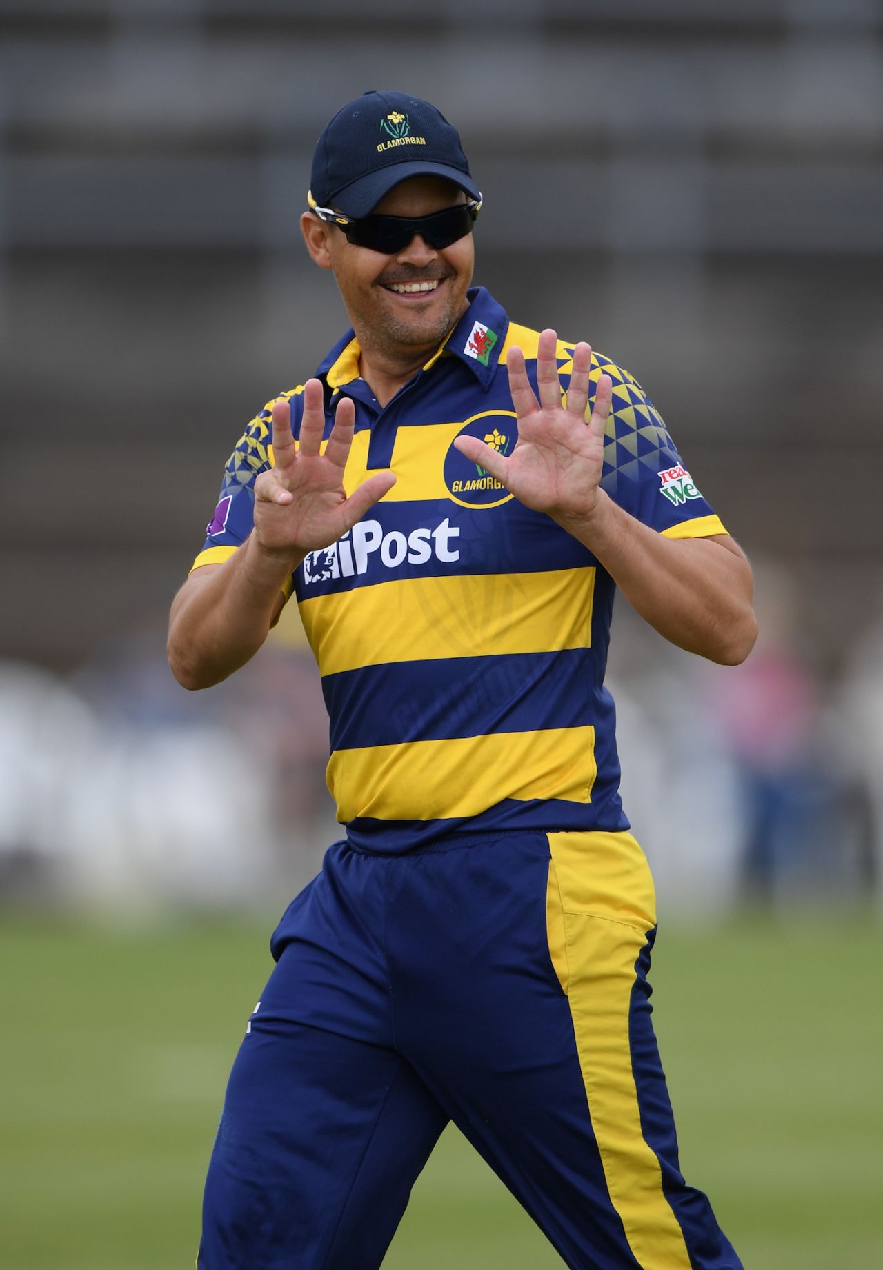 Jacques Rudolph has a bit of fun in the outfield, Glamorgan v Hampshire, Royal London One-Day Cup, St Helen's, Swansea, Wales, July 31, 2016