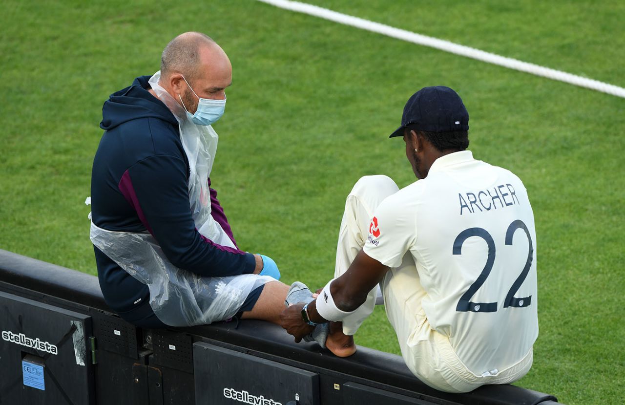 Jofra Archer receives treatment on his left foot, Stokes v Buttler, day two, Ageas Bowl, July 2, 2020
