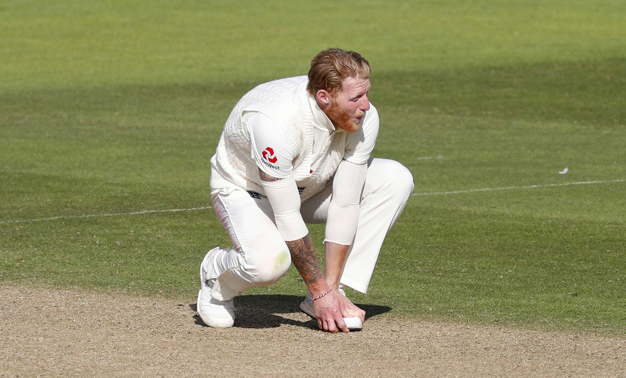 Ben Stokes was in pain with a troublesome toe, England v West Indies, 1st Test, 3rd day, Southampton