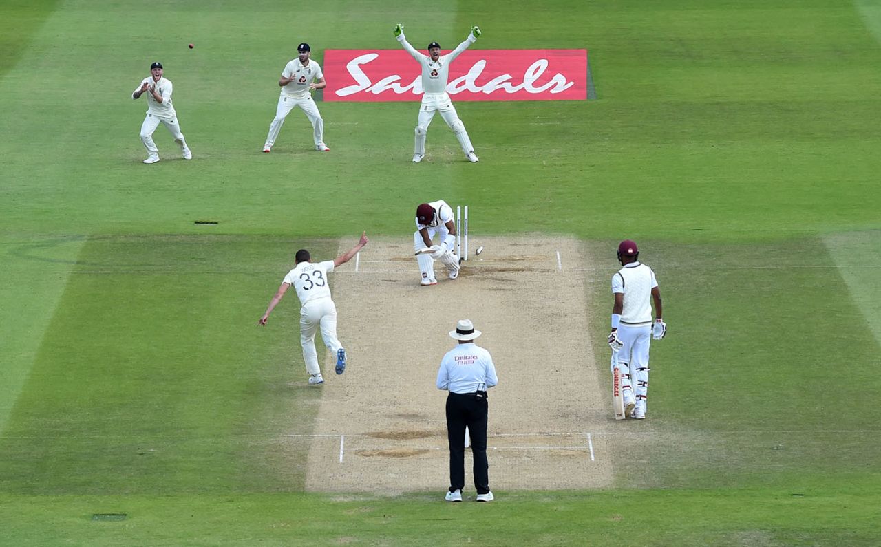 Mark Wood roars in celebration after bowling Shai Hope, England v West Indies, 1st Test, 5th day, Southampton, July 12, 2020