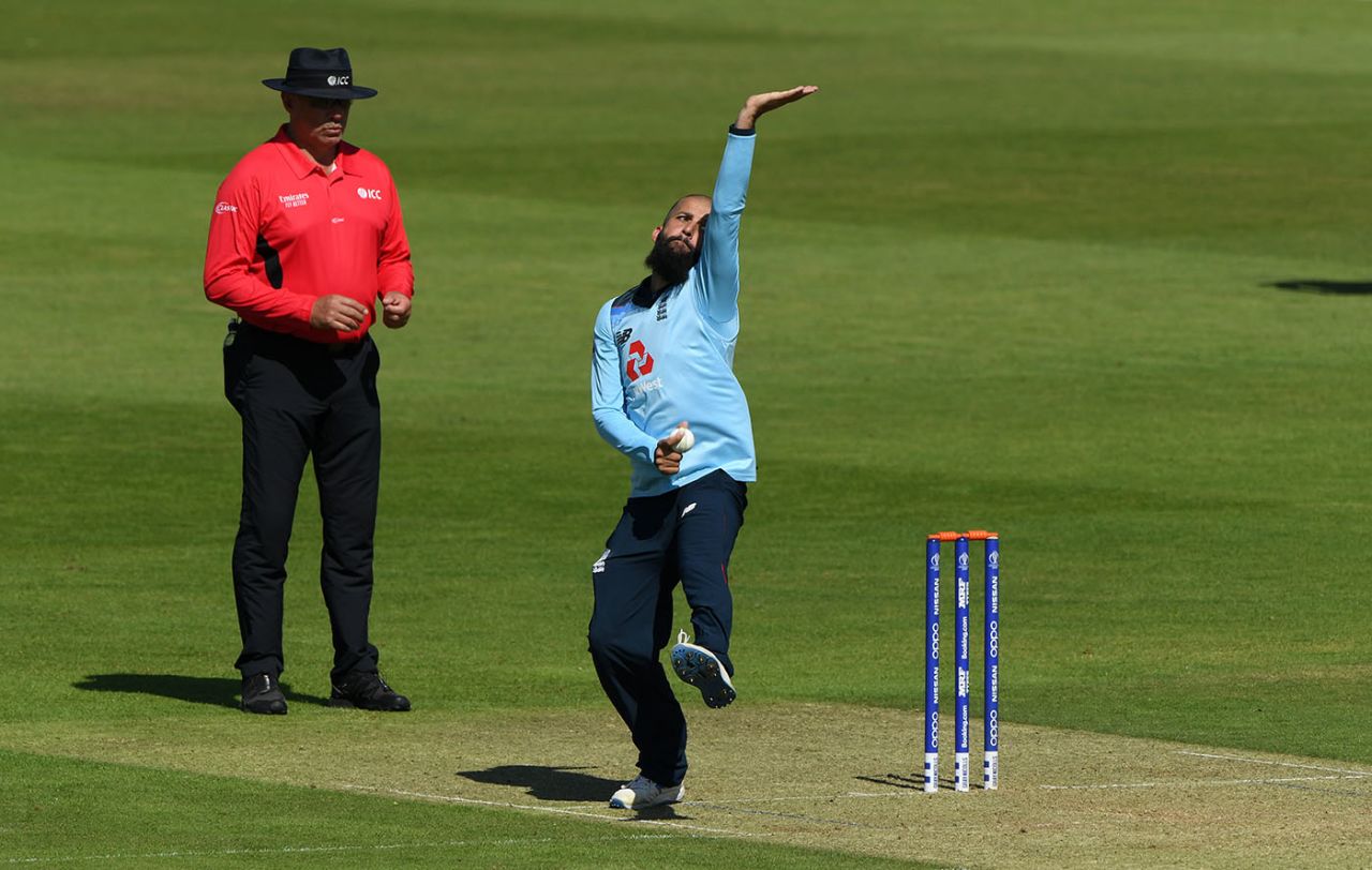 Moeen Ali bowls in the intra-squad warm-up after being named ODI vice-captain, Team Morgan v Team Moeen, Ageas Bowl, July 21, 2020