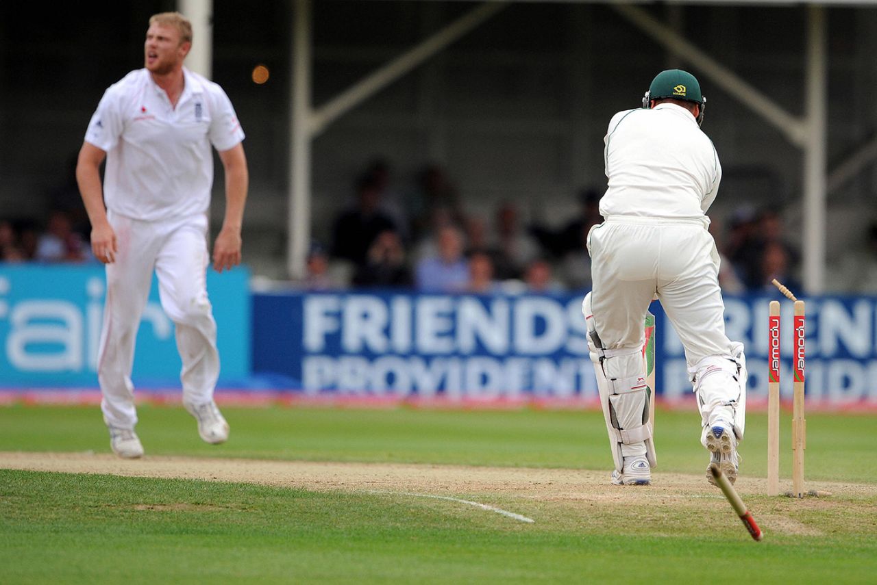 Andrew Flintoff bowls Jacques Kallis, England v South Africa, 3rd Test, Edgbaston, day two, July 31, 2008
