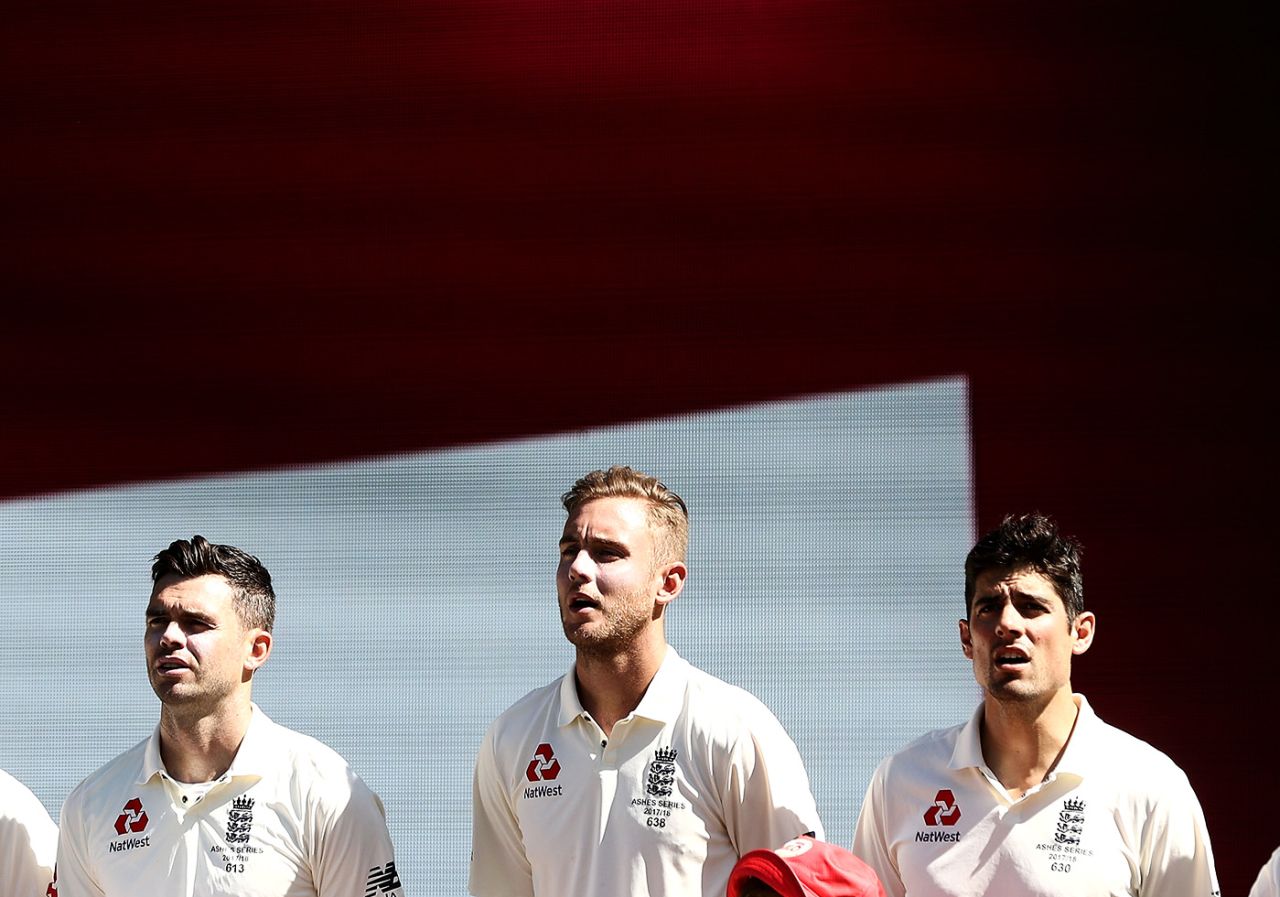 James Anderson, Stuart Broad and Alastair Cook sing the national anthem, Australia v England, 4th Test, Melbourne, 1st day, December 26, 2017