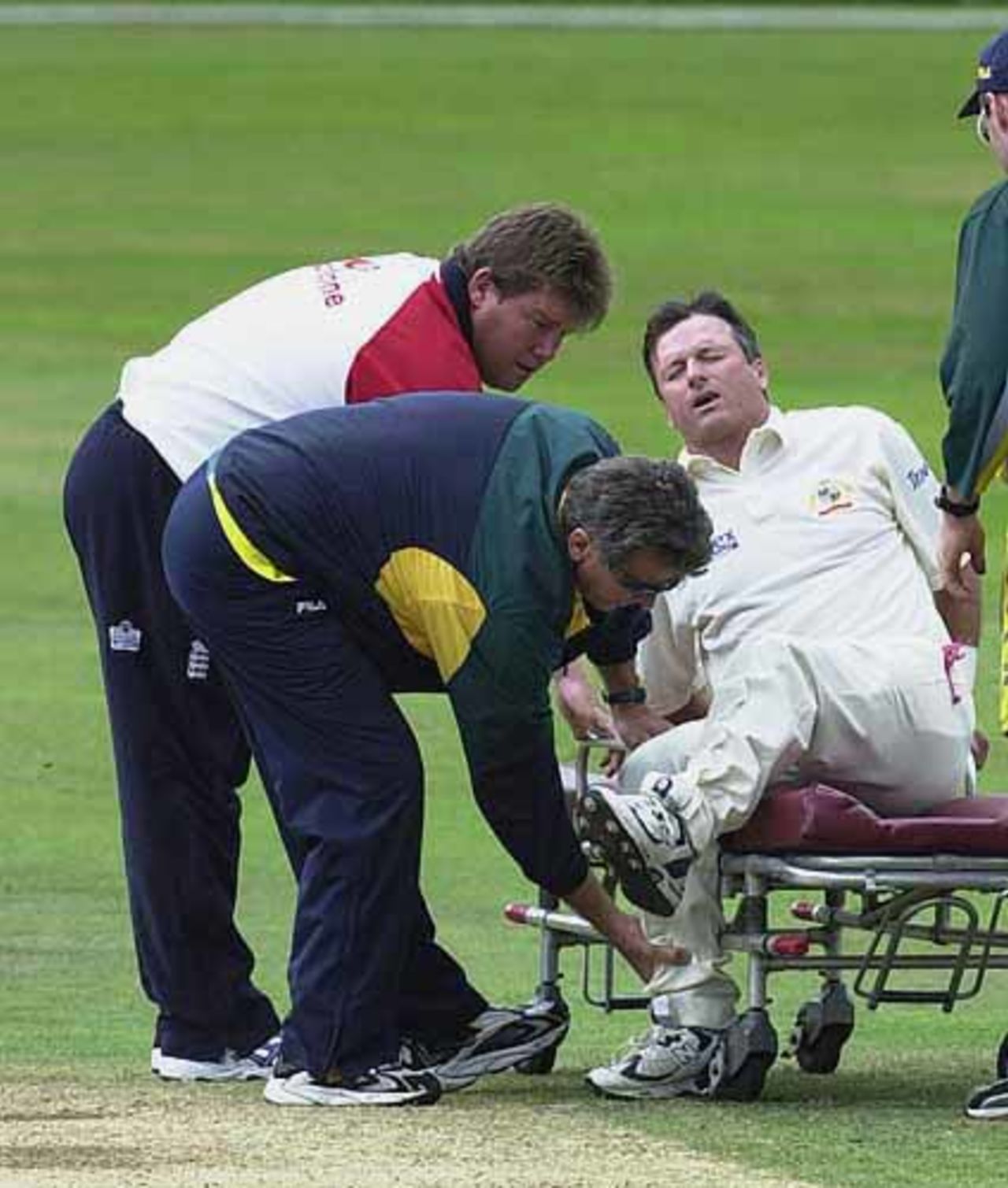 Steve Waugh is loaded on the stretcher to be taken from the field, The Ashes 3rd npower Test, Nottingham, 02-06 Aug 2001