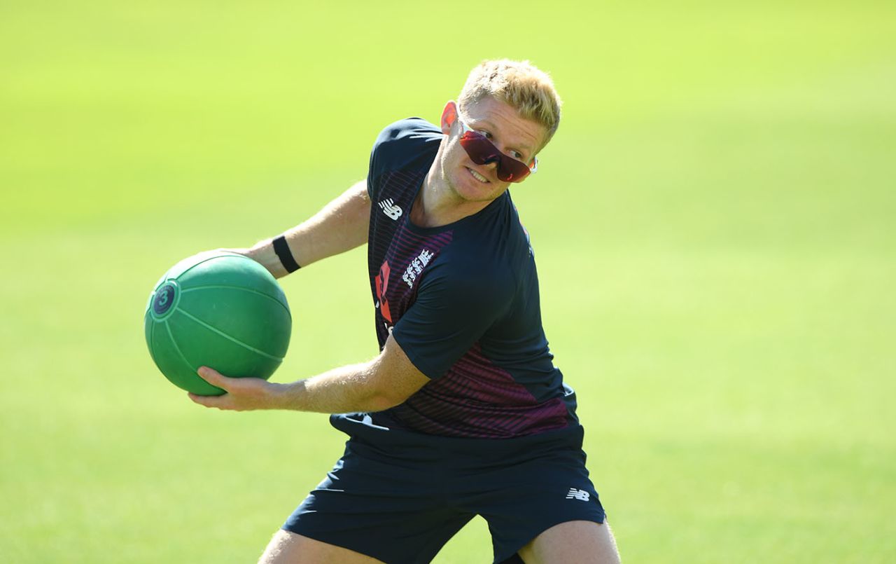 Sam Billings throws a medicine ball, England training, Ageas Bowl, August 3, 2020
