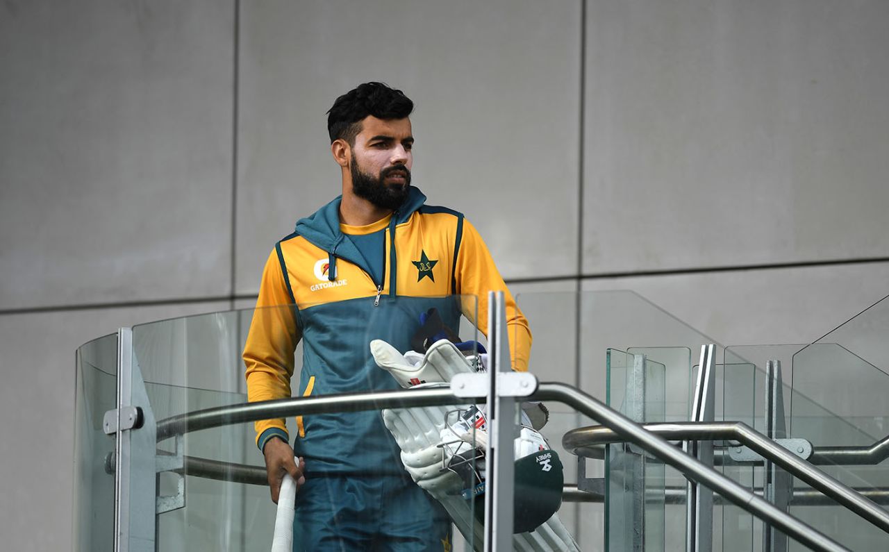 Shadab Khan could be in line to bat at No. 7, Pakistan training, Emirates Old Trafford, August 3, 2020