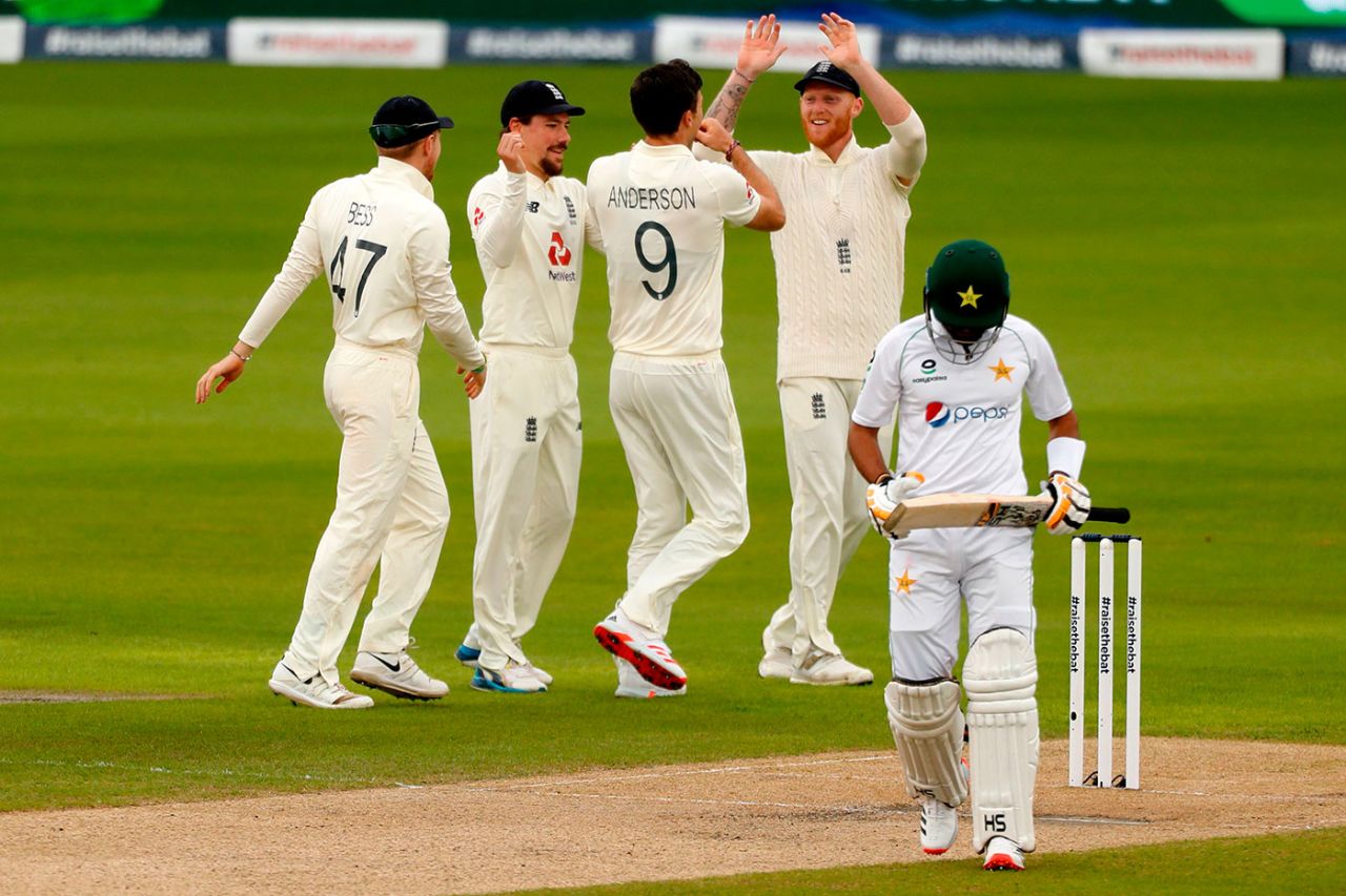 James Anderson claimed the wicket of Babar Azam in the first over of the day, England v Pakistan, 1st Test, Old Trafford, 2nd day, August 6, 2020