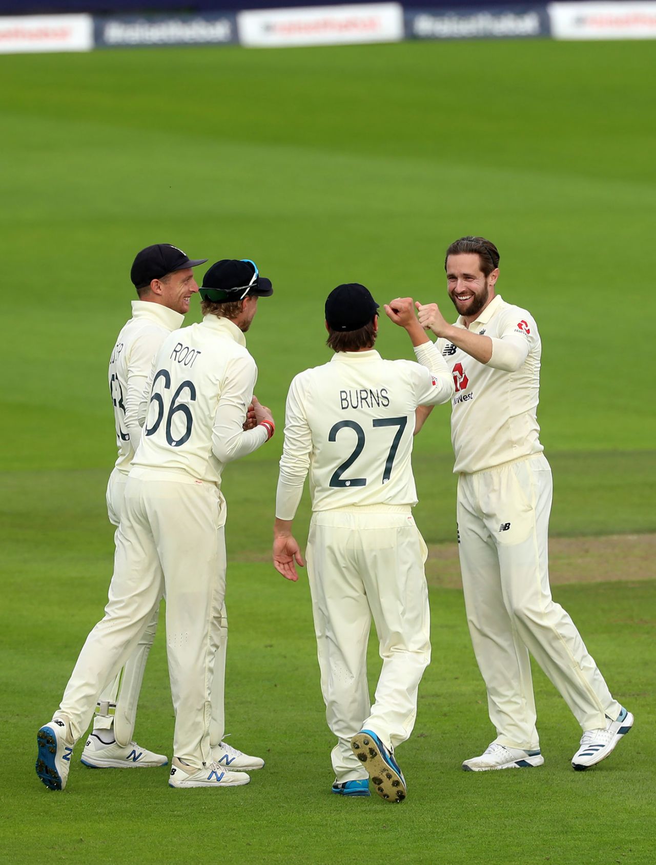 Chris Woakes struck again to remove Azhar Ali, England v Pakistan, 1st Test, Old Trafford, 3rd day, August 7, 2020