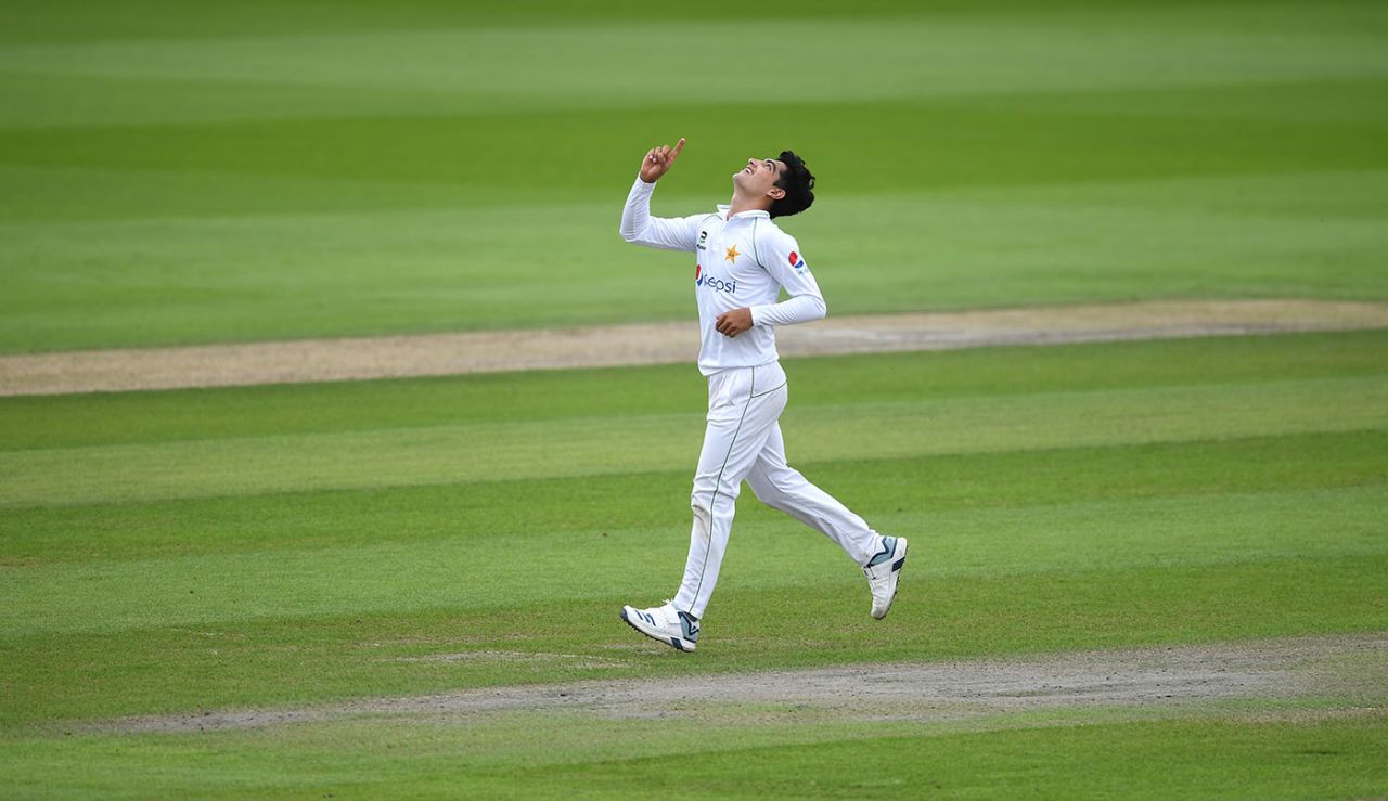 Naseem Shah celebrates the wicket of Joe Root, England v Pakistan, 1st Test, Old Trafford, 4th day, August 8, 2020