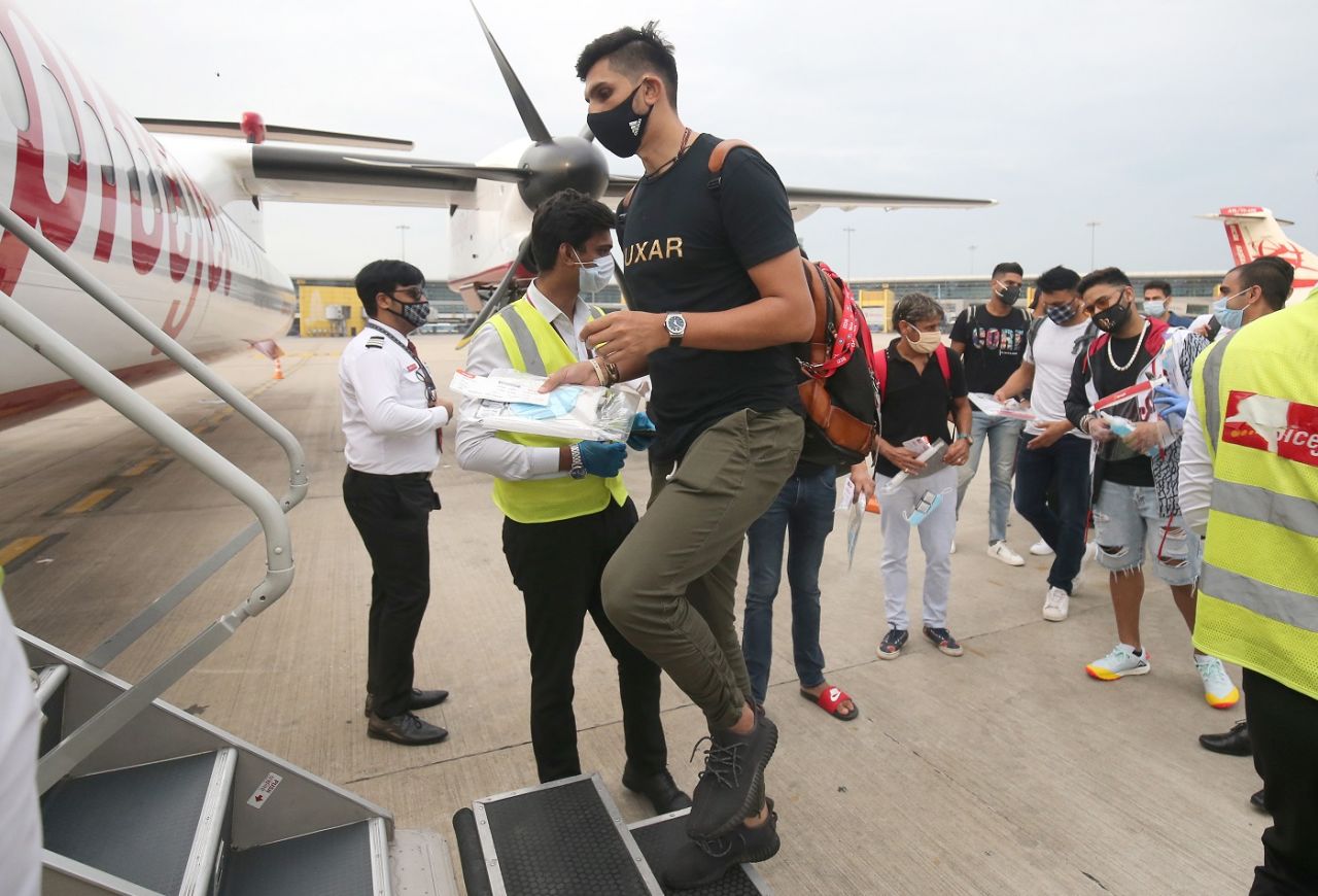Delhi Capitals' Ishant Sharma departs for Mumbai to join the squad, New Delhi, August 20, 2020