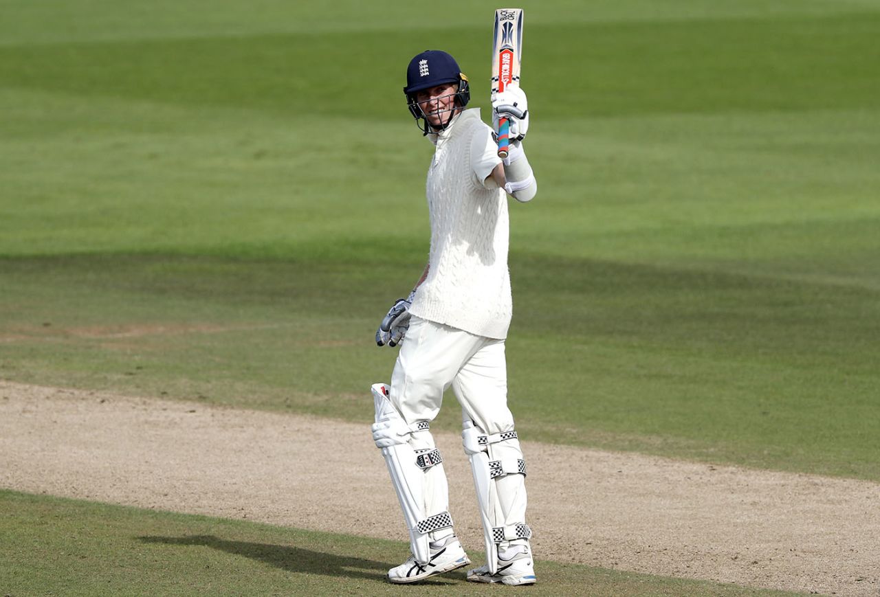Zak Crawley brings up his 250, England v Pakistan, 3rd Test, Southampton, 2nd day, August 22, 2020
