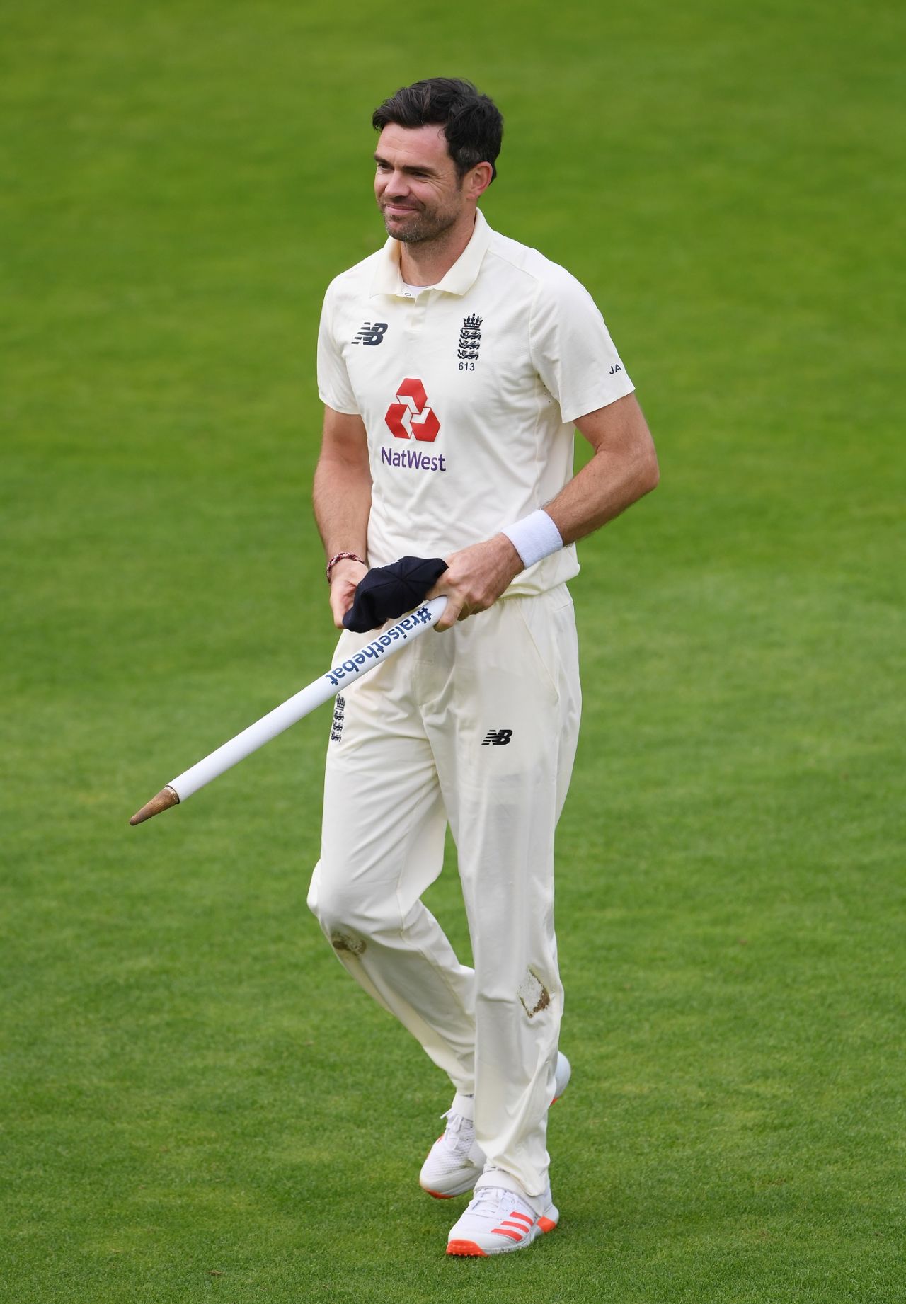 You take your 600th wicket, you grab a stump as a souvenir - as James Anderson does, England v Pakistan, 3rd Test, Southampton, 5th day, August 25, 2020