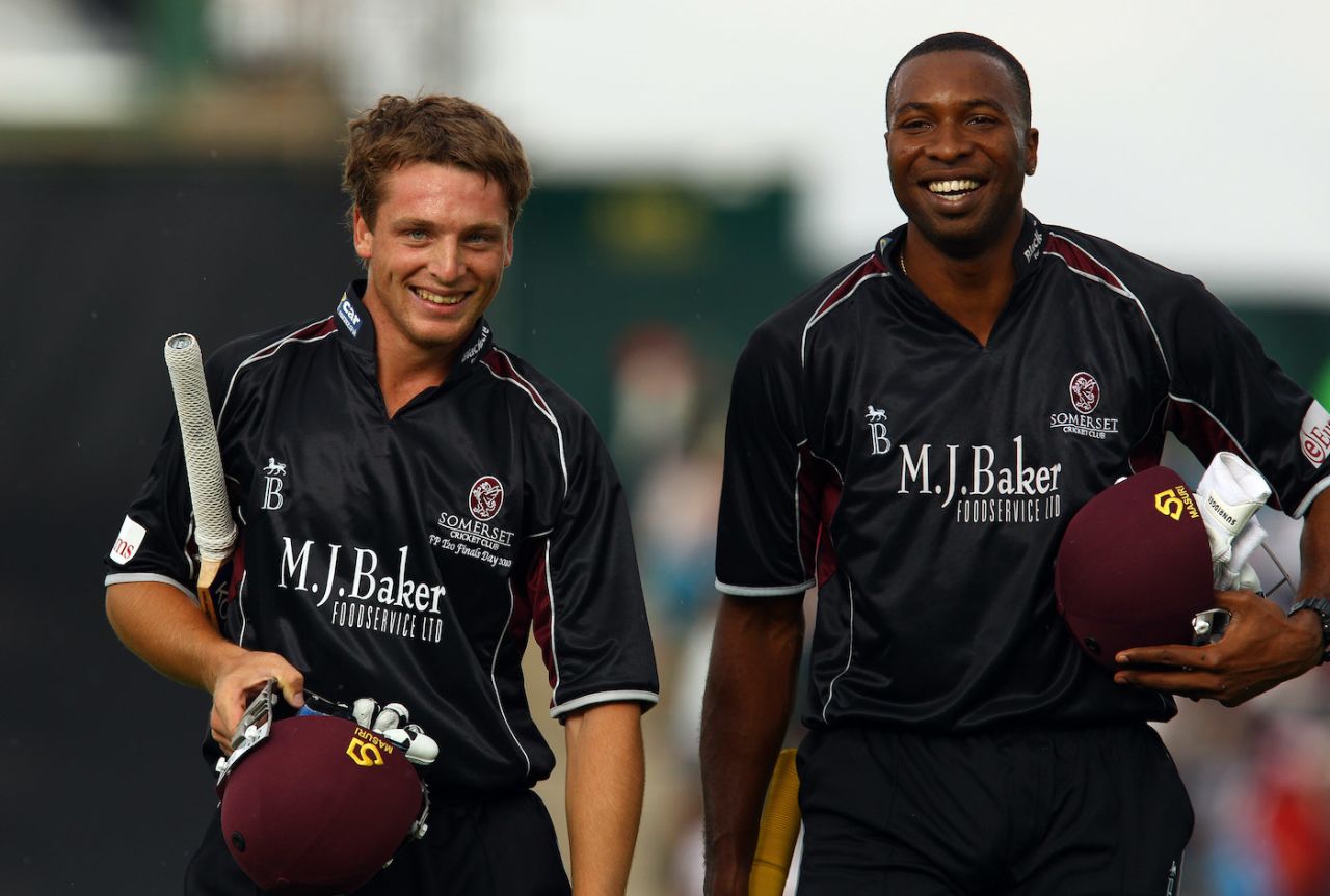 Jos Buttler and Kieron Pollard put on an unbeaten 75 for the sixth wicket, Nottinghamshire v Somerset, Friends Provident t20 Semi-Final, Rose Bowl, August 14 2010