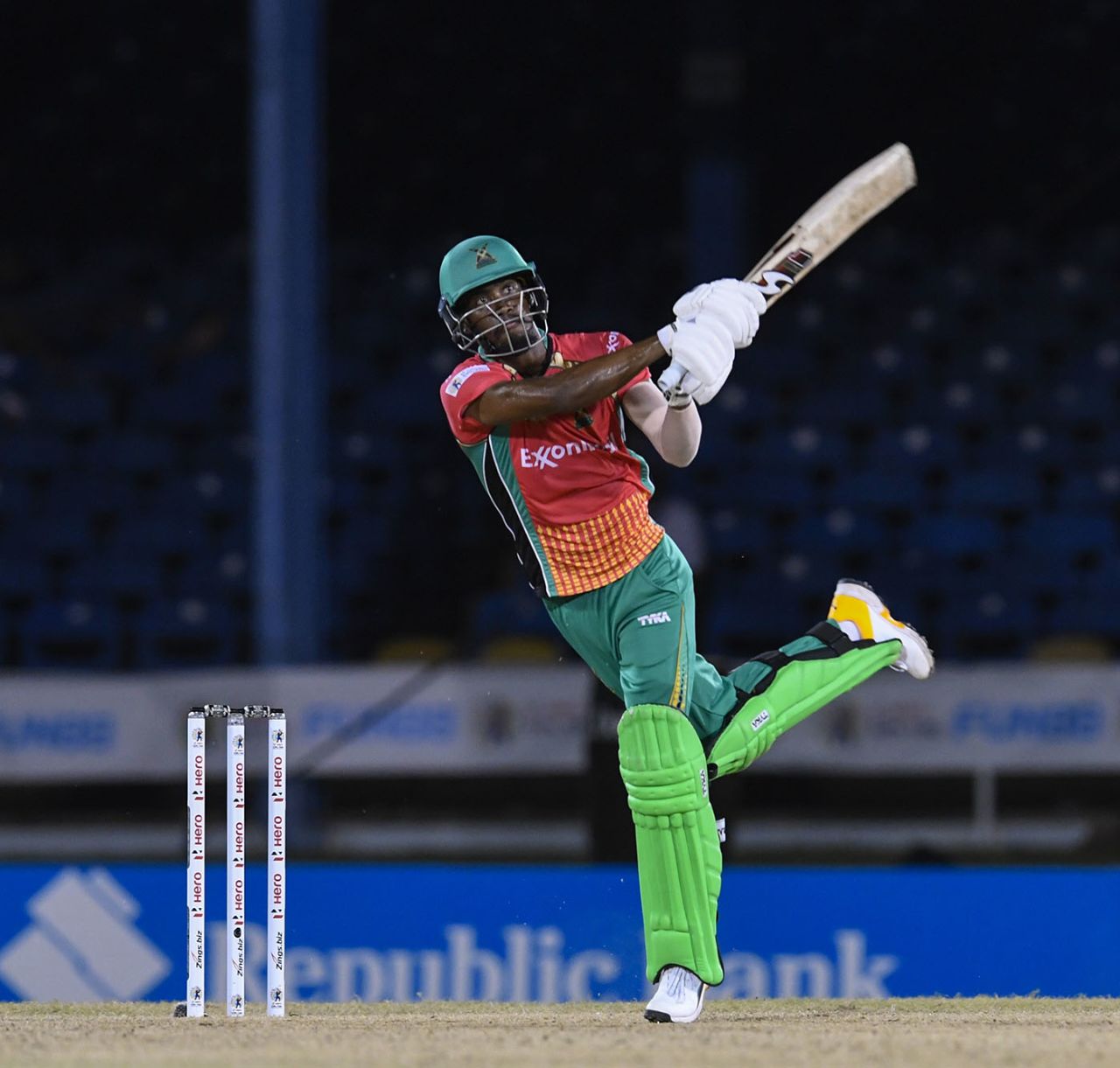 Keemo Paul launches one into the night sky, Trinbago Knight Riders v Guyana Amazon Warriors, Port-of-Spain, CPL, August 27, 2020