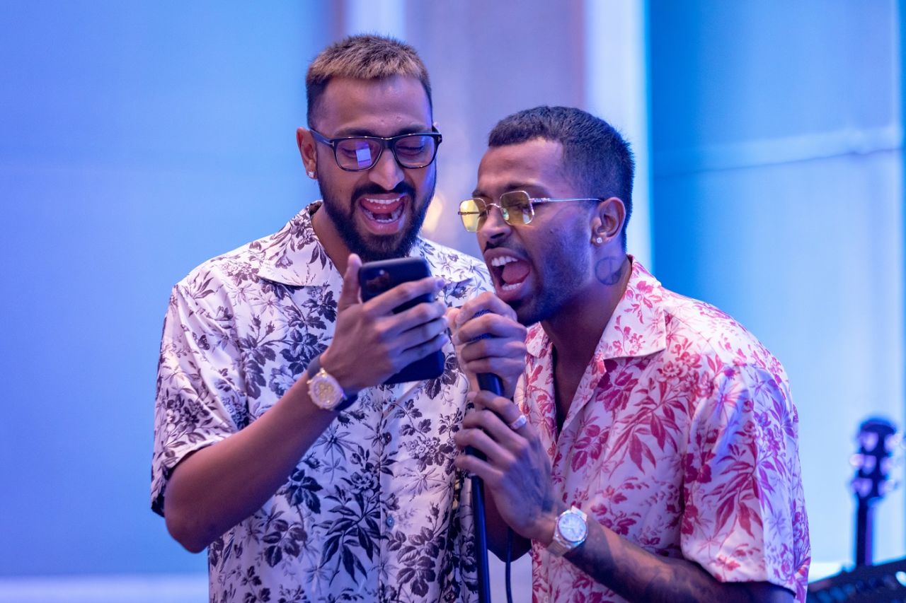 Krunal Pandya and Hardik Pandya have some fun during quarantine, Abu Dhabi, August 31, 2020
