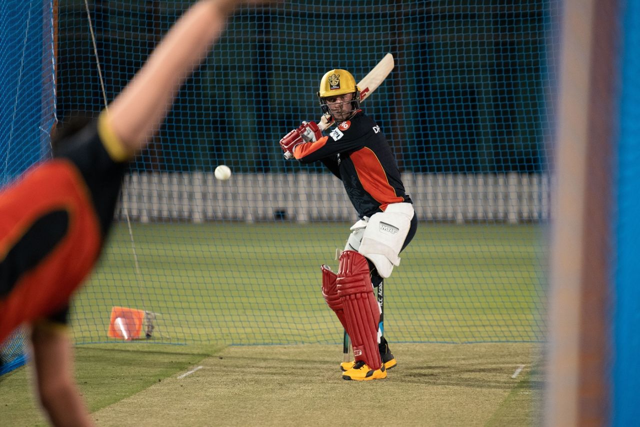 AB de Villiers shapes to pull at the RCB nets, Dubai, September 2, 2020
