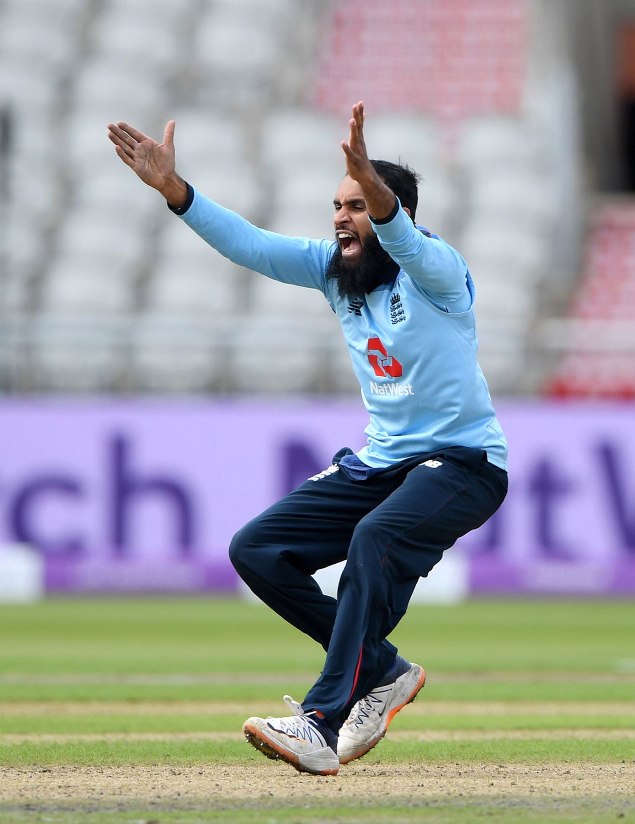 Adil Rashid roars out another appeal for lbw, England v Australia, 1st ODI, Old Trafford, September 11, 2020