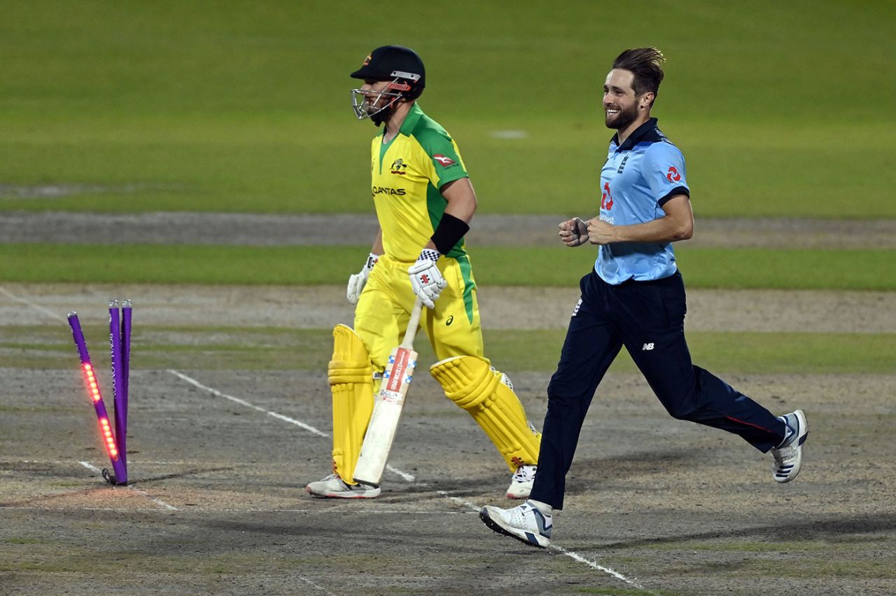 Chris Woakes produced a brilliant spell to drag England back into the game, 2nd ODI, England v Australia, at Emirates Old Trafford, September 13, 2020