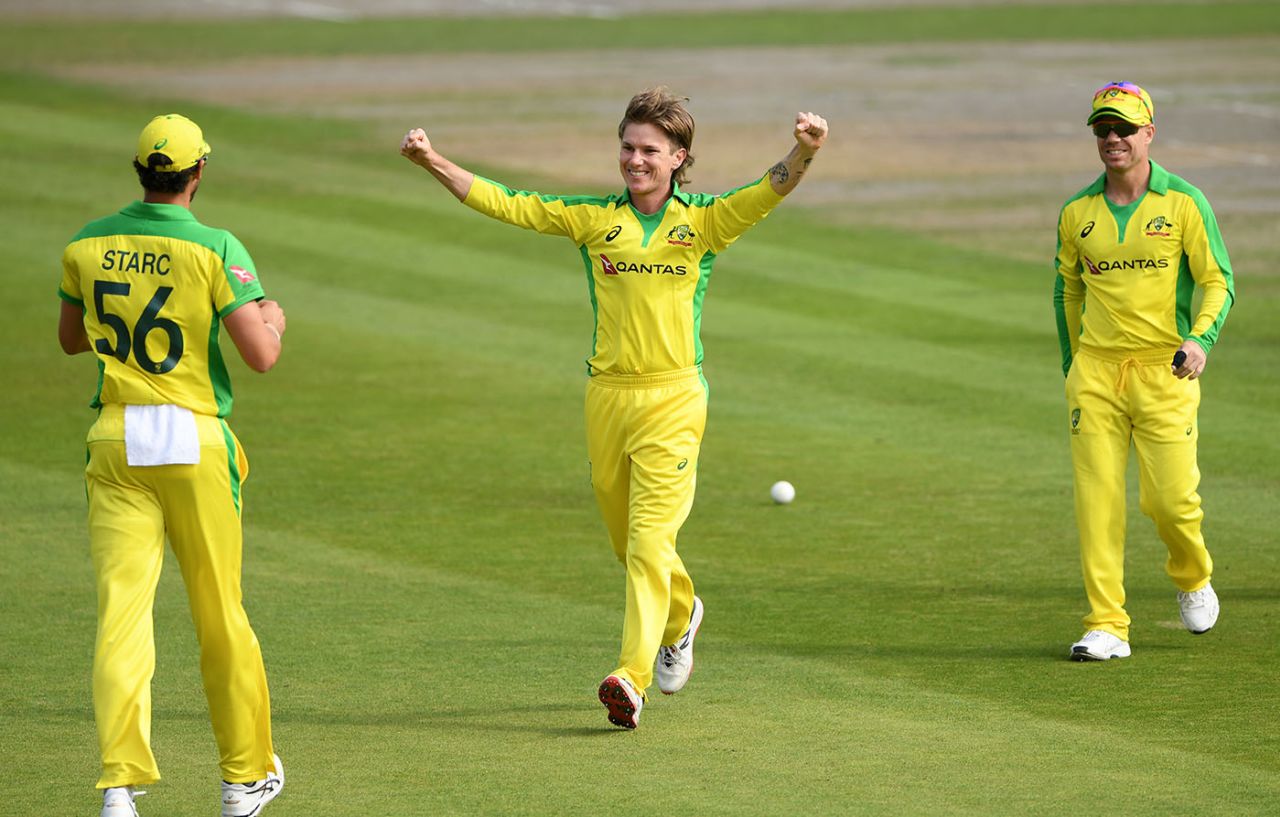 Adam Zampa struck in his first over to remove Eoin Morgan, England v Australia, 3rd ODI, Emirates Old Trafford, September 16, 2020