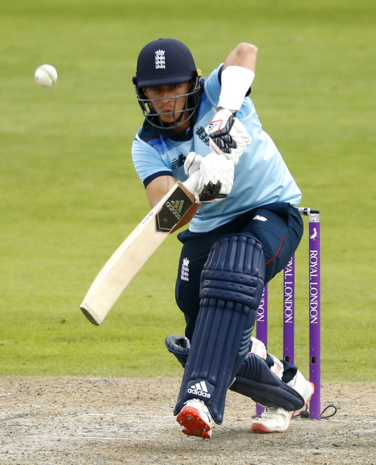 Tom Curran drives back down the ground, England v Australia, 3rd ODI, Emirates Old Trafford, September 16, 2020