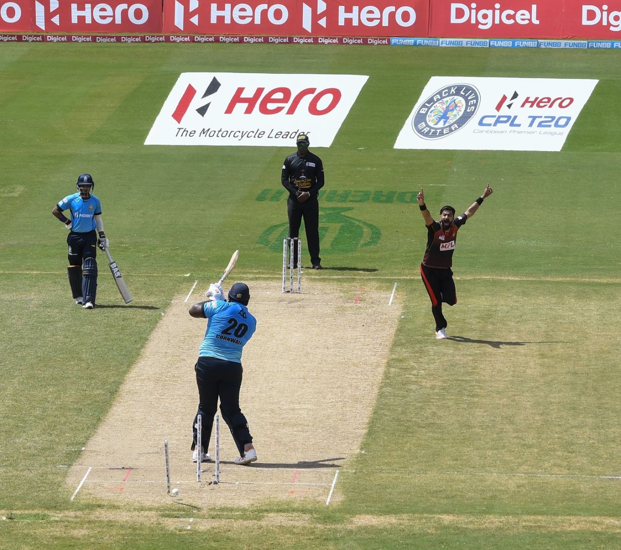 Ali Khan uproots Rahkeem Cornwall's middle stump, St Lucia Zouks v Trinbago Knight Riders, CPL final, Tarouba, September 10, 2020