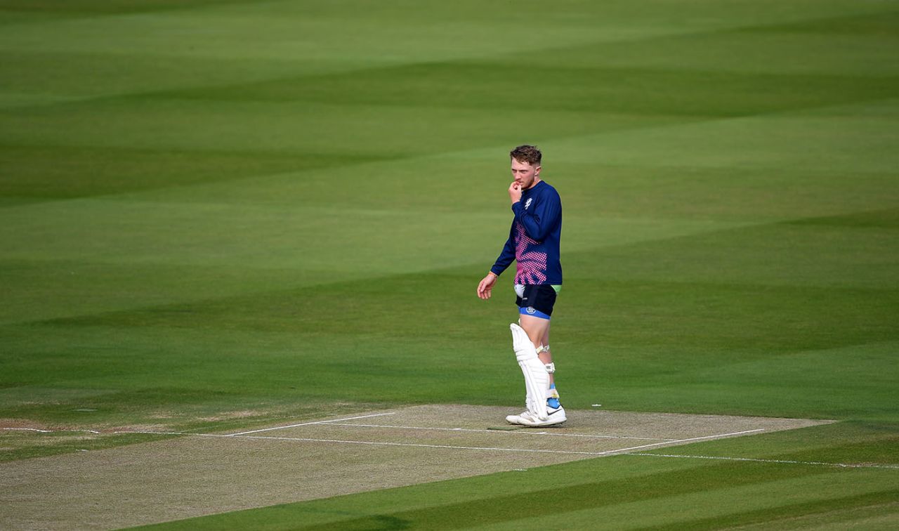 Dom Bess inspects the Lord's pitch, Somerset v Essex, Bob Willis Trophy final, Lord's, September 22, 2020