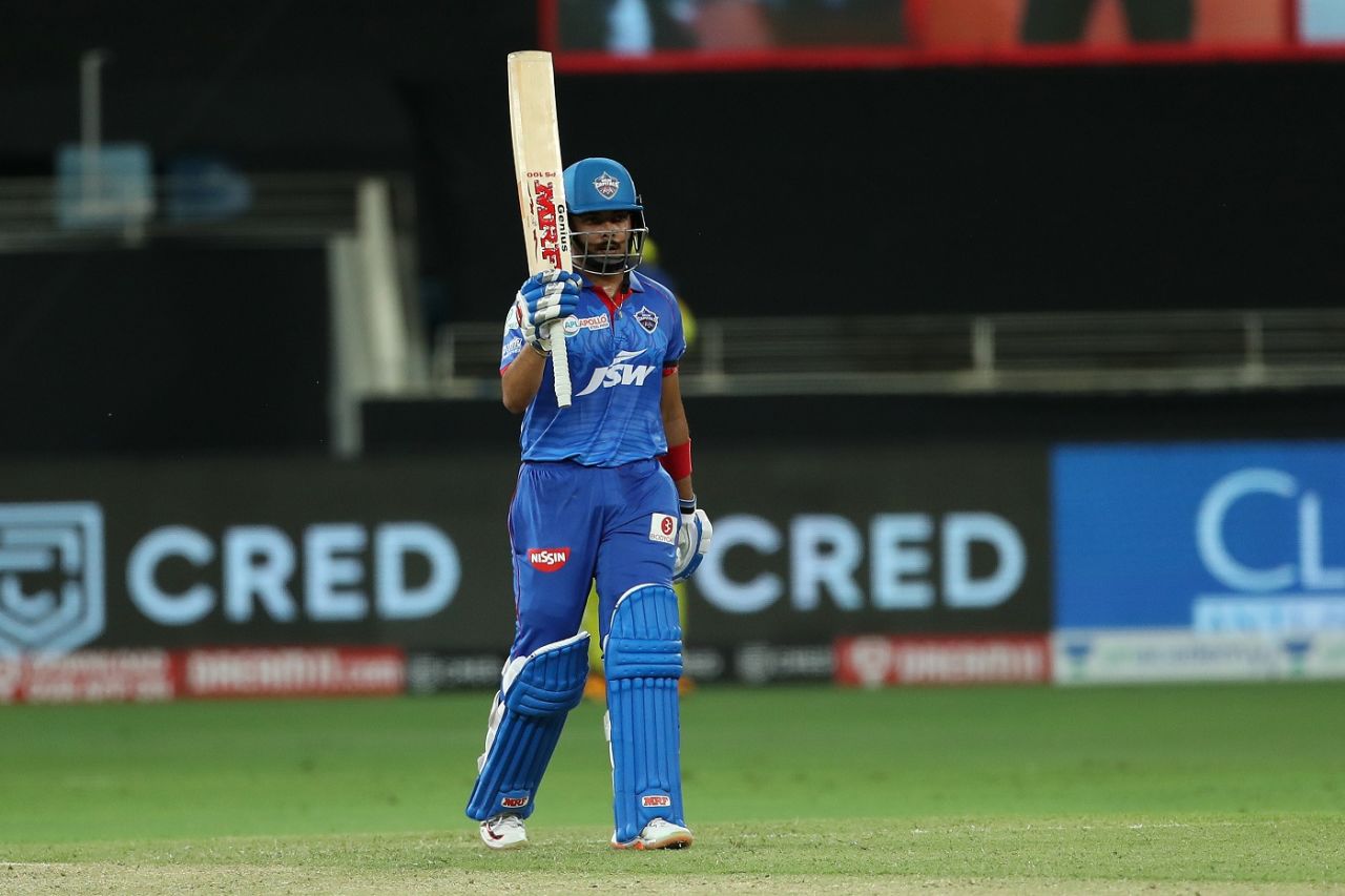 Prithvi Shaw raises his bat after getting to fifty, Chennai Super Kings vs Delhi Capitals, IPL 2020, Dubai, September 25, 2020