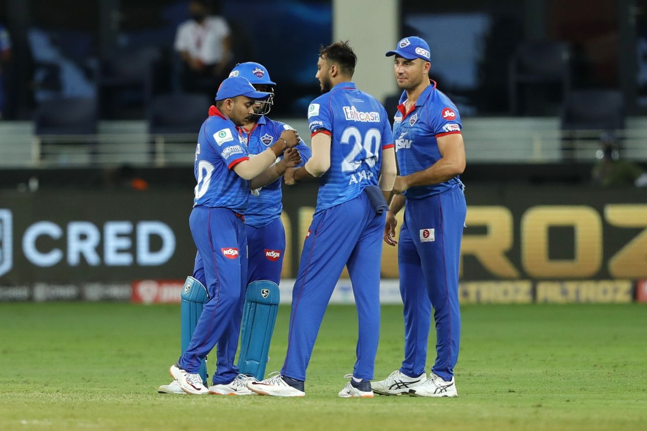 Axar Patel celebrates with Prithvi Shaw, Rishabh Pant and Marcus Stoinis, Chennai Super Kings vs Delhi Capitals, IPL 2020, Dubai, September 25, 2020