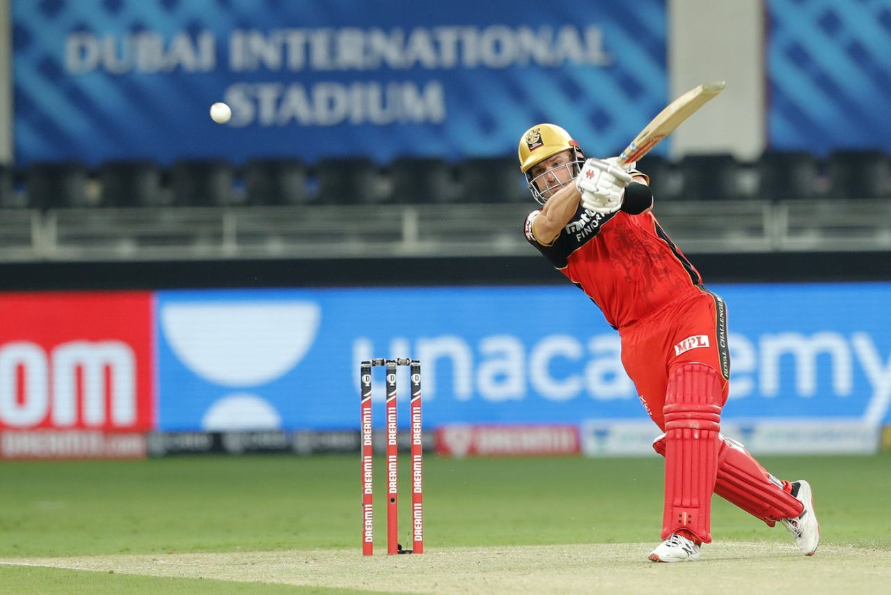 Aaron Finch scored a quick half-century, Mumbai Indians v Royal Challengers Bangalore, IPL 2020, Dubai, September 28, 2020