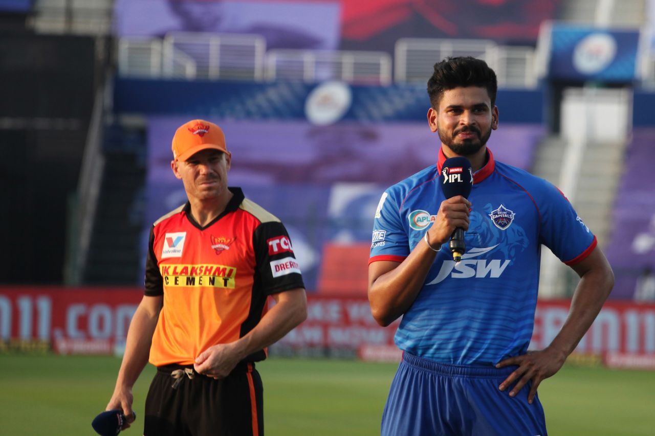 Shreyas Iyer and David Warner at the toss, Sunrisers Hyderabad v Delhi Capitals, IPL 2020, Abu Dhabi, September 29, 2020