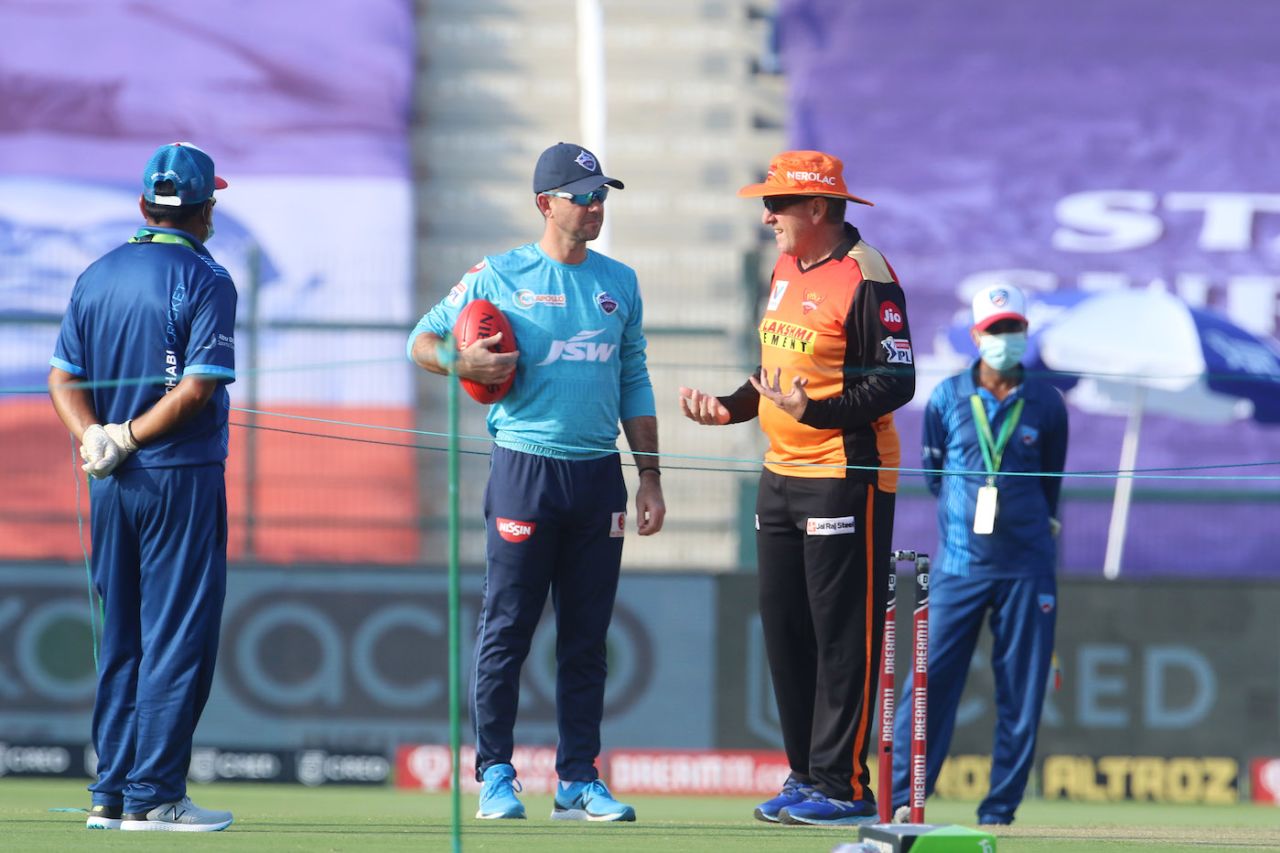 Ricky Ponting and Trevor Bayliss catch up near the pitch, Sunrisers Hyderabad v Delhi Capitals, IPL 2020, Abu Dhabi, September 29, 2020