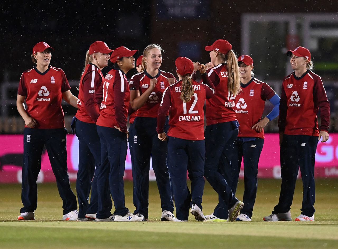 Freya Davies struck in the first over of the match, England Women vs West Indies Women, 5th T20I, Derby September 30, 2020