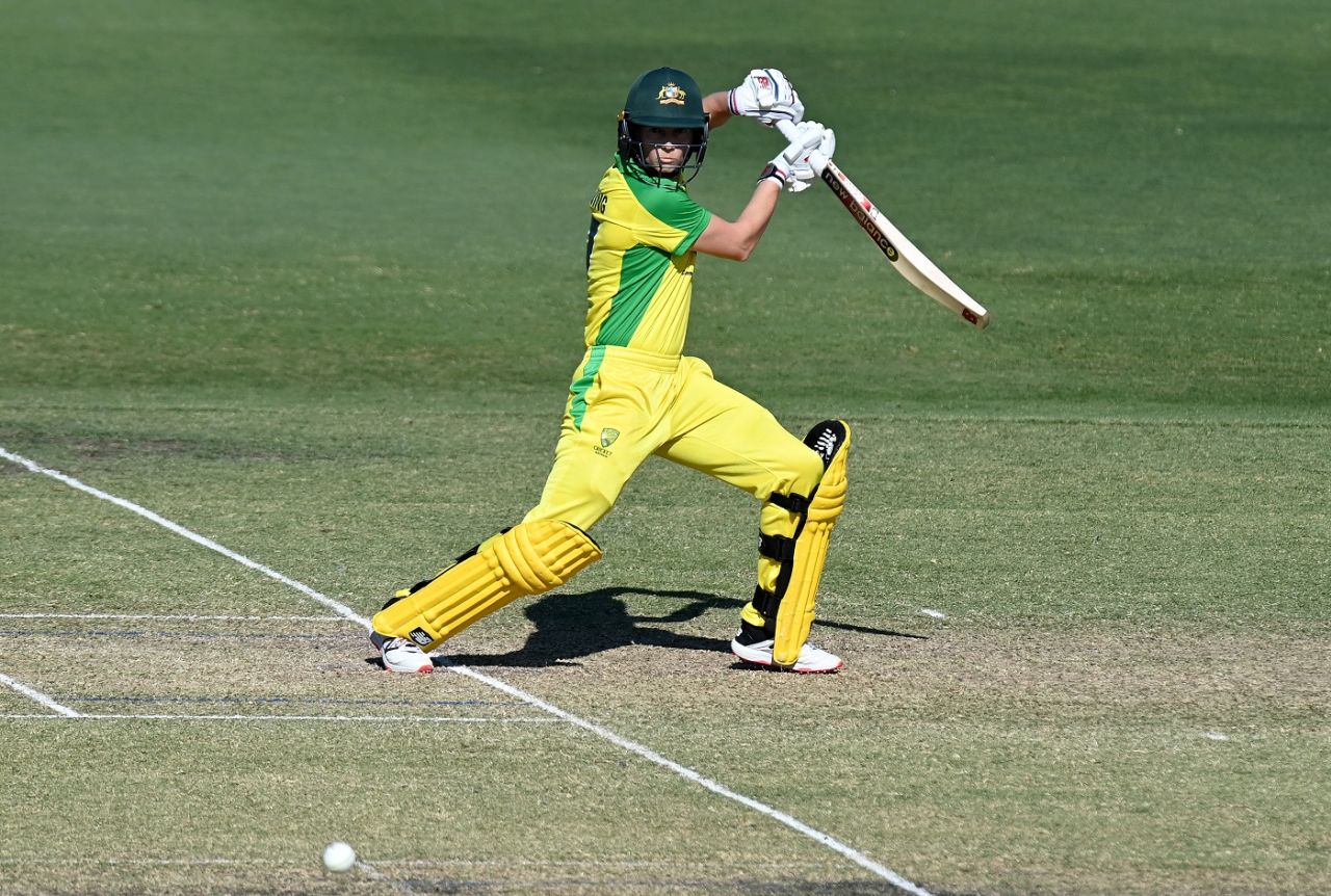 Meg Lanning steers one through point, Australia v New Zealand, 2nd women's ODI, Brisbane, October 5, 2020
