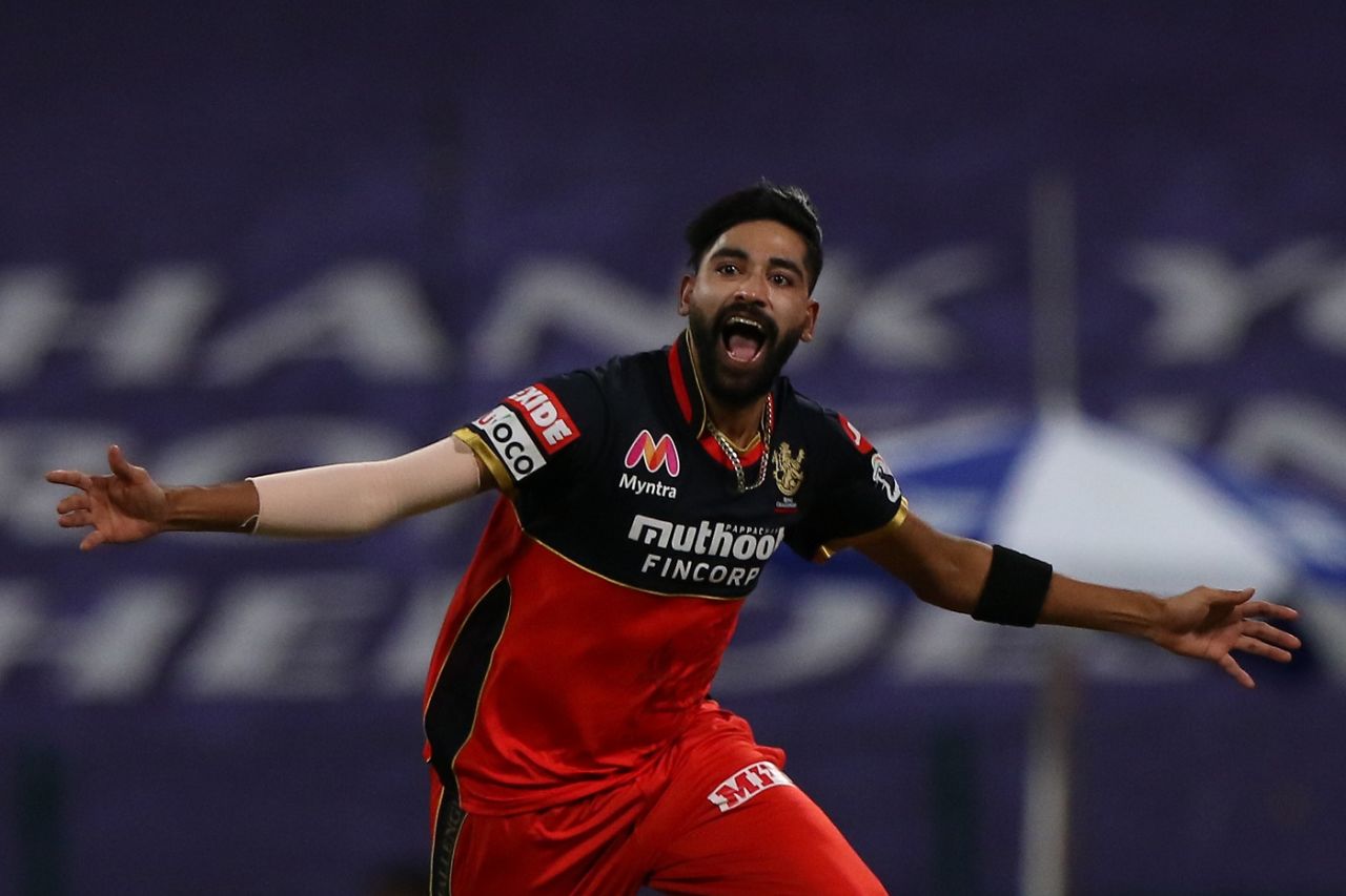 Mohammed Siraj takes off in celebration, Kolkata Knight Riders vs Royal Challengers Bangalore, IPL 2020, Abu Dhabi, October 21, 2020
