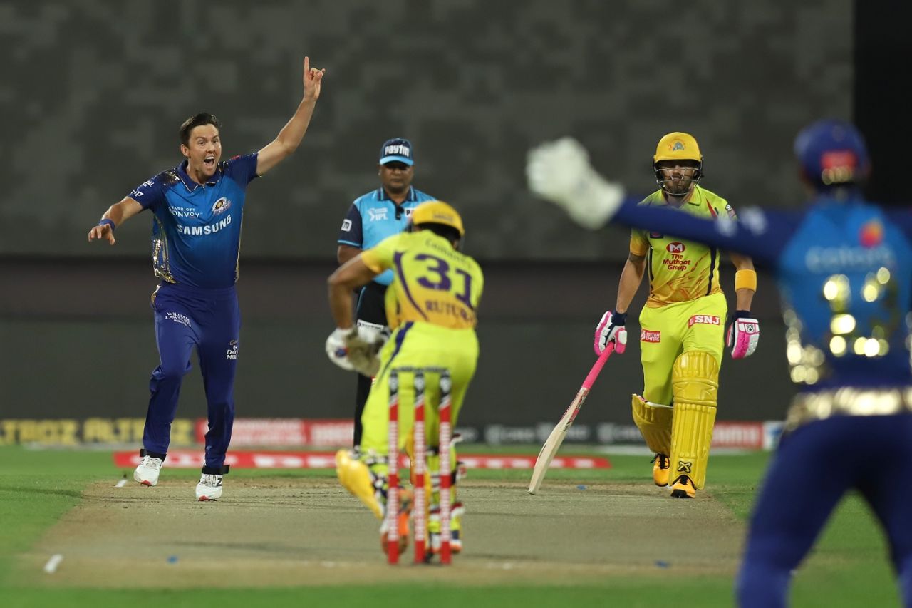 Trent Boult pinned down Ruturaj Gaikwad in the first over of the match, IPL 2020, Chennai Super Kings vs Mumbai Indians, Sharjah, October 23, 2020